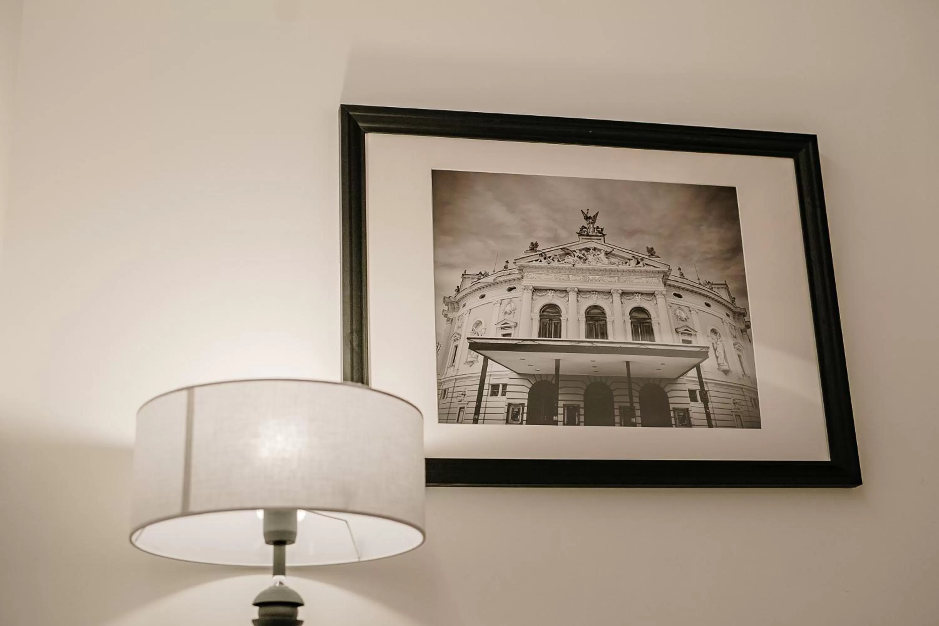 Decorative detail in Operna klet Ljubljana