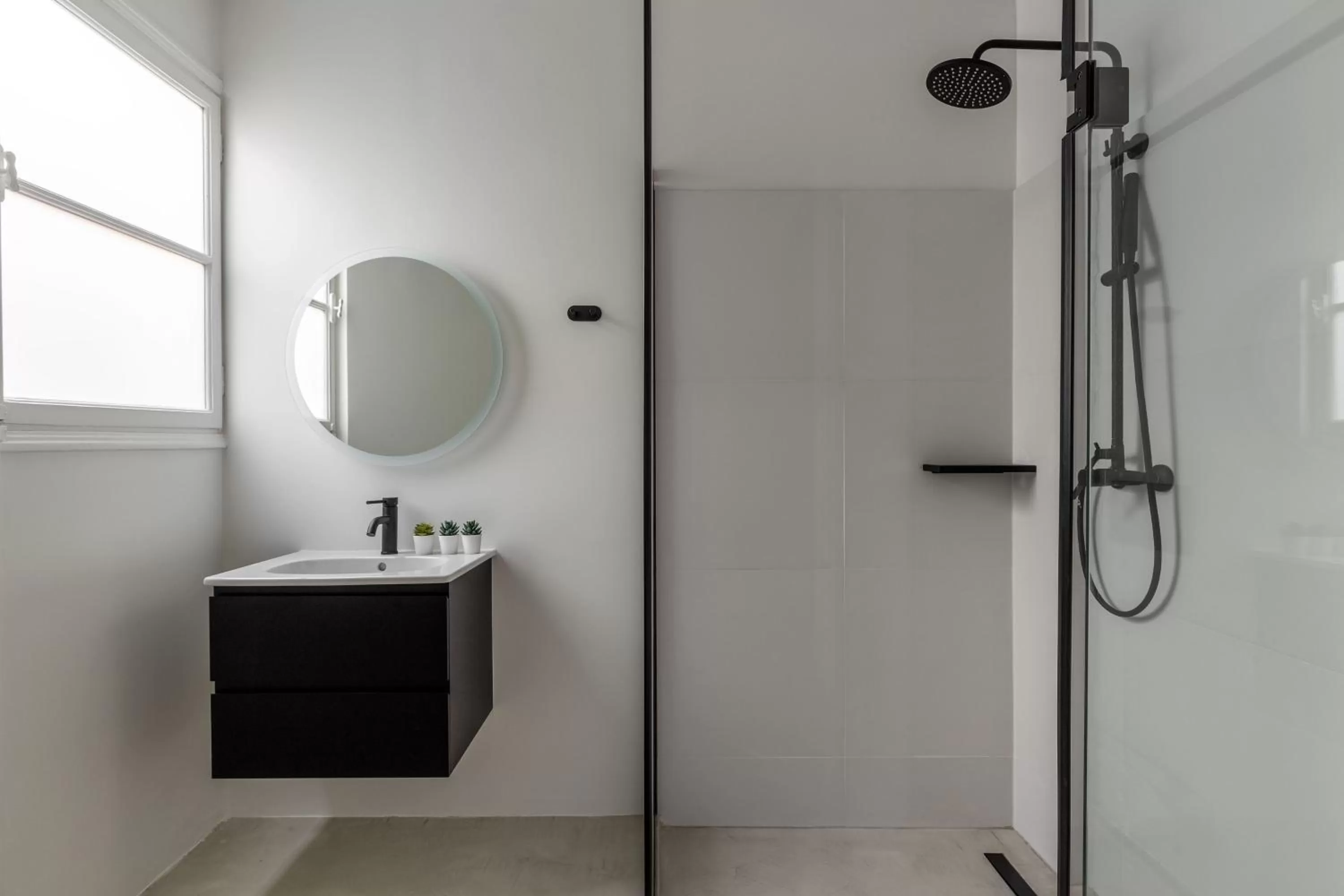 Bathroom in ZOIA The Met by UPSTREET