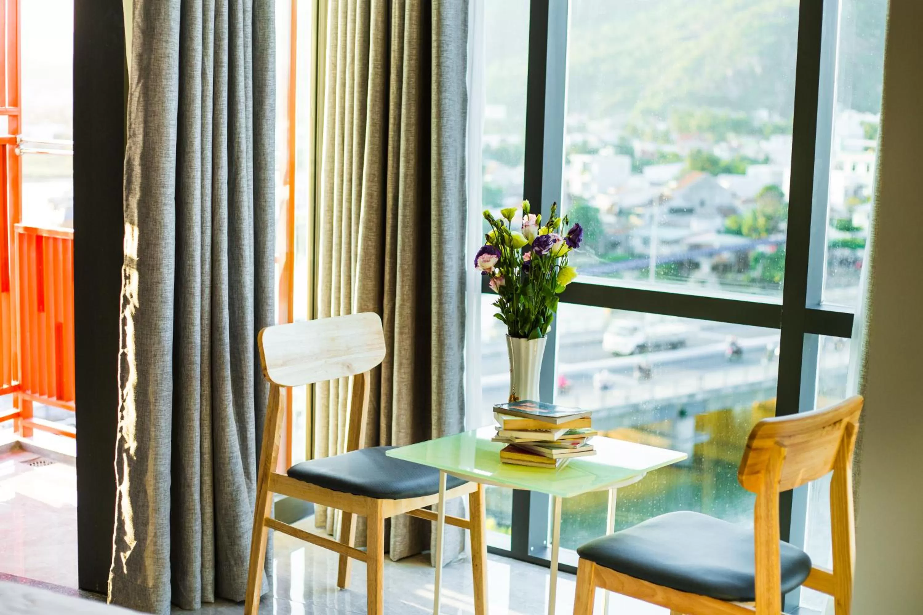 Moonlight Bay Hotel & Apartment