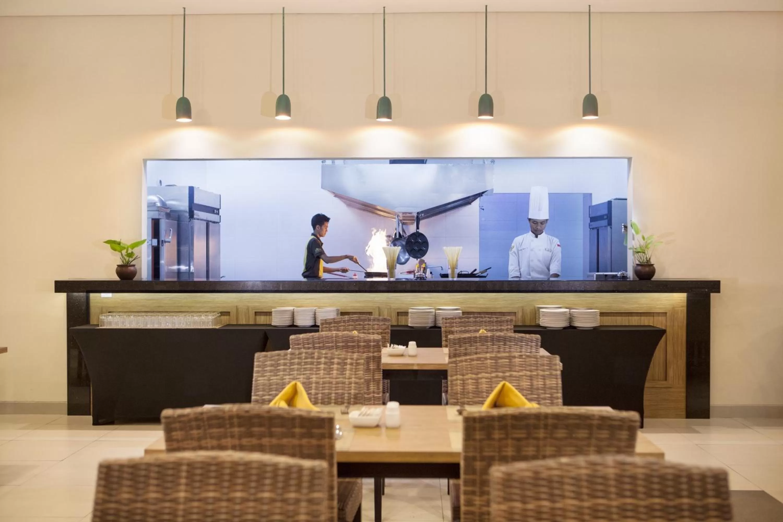 Restaurant/places to eat in LAMORA Sagan Yogyakarta - formerly H Boutique Yogyakarta