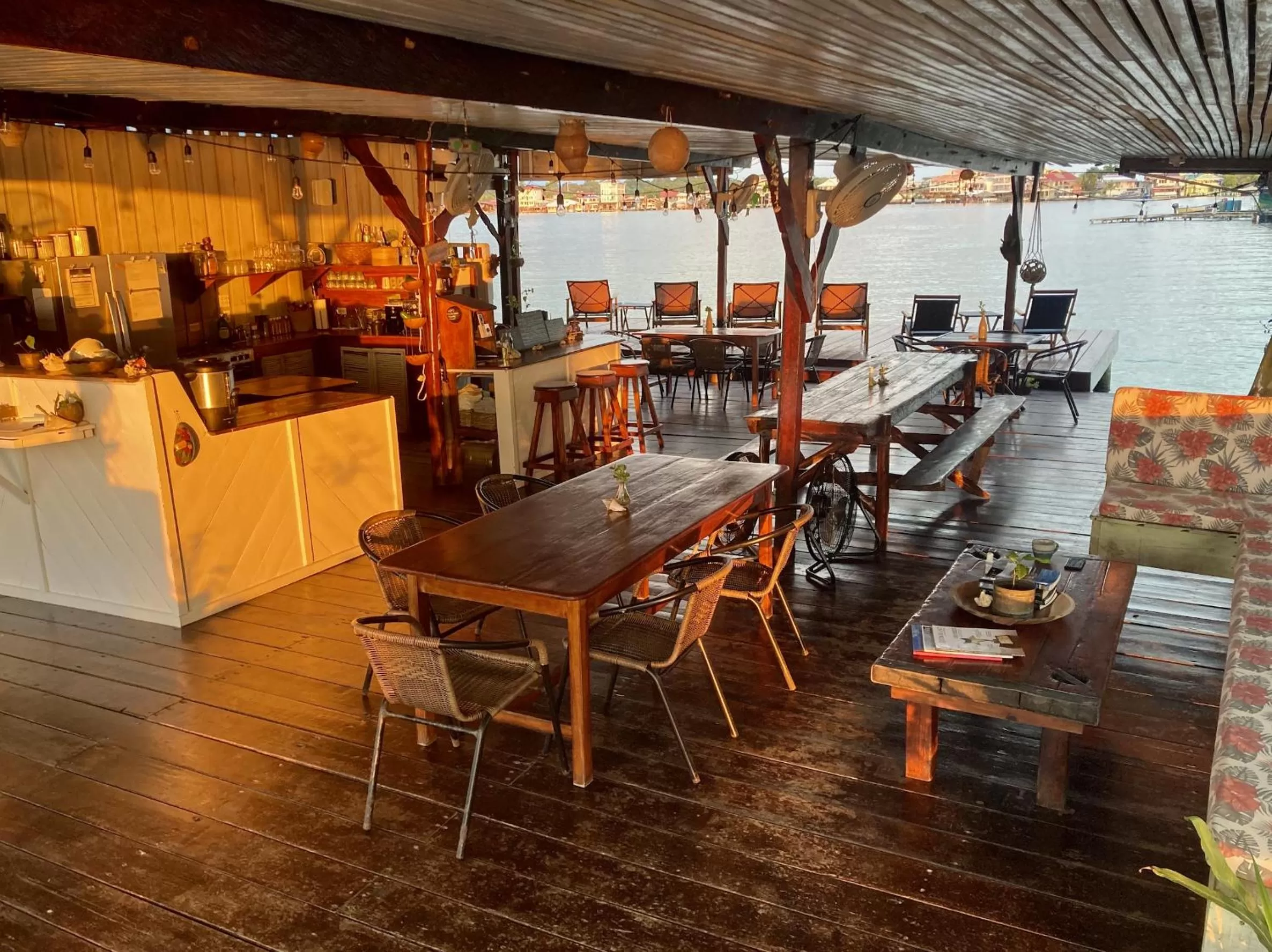 Restaurant/Places to Eat in Casa Acuario Boutique Hotel