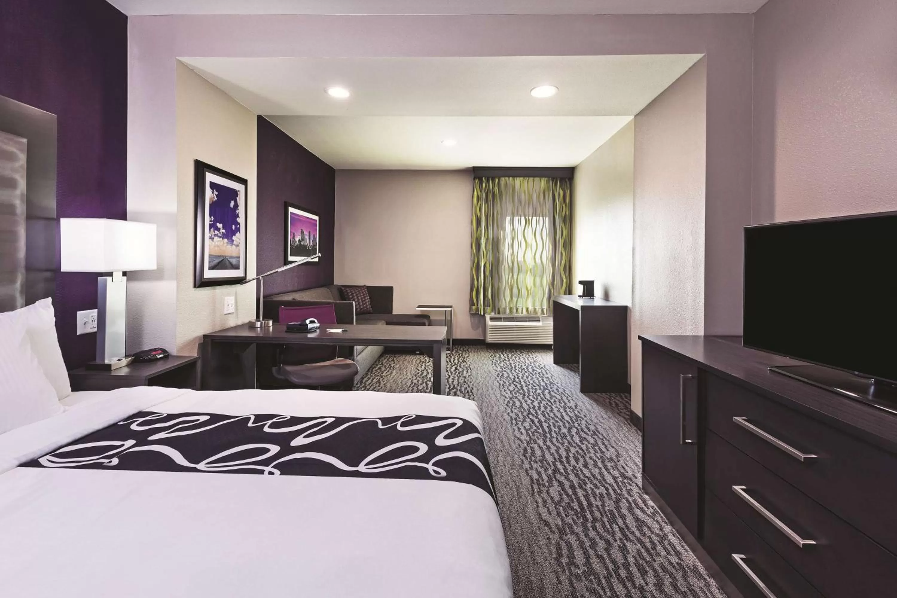 King Room - Hearing Accessible/Non-Smoking  in La Quinta by Wyndham College Station South