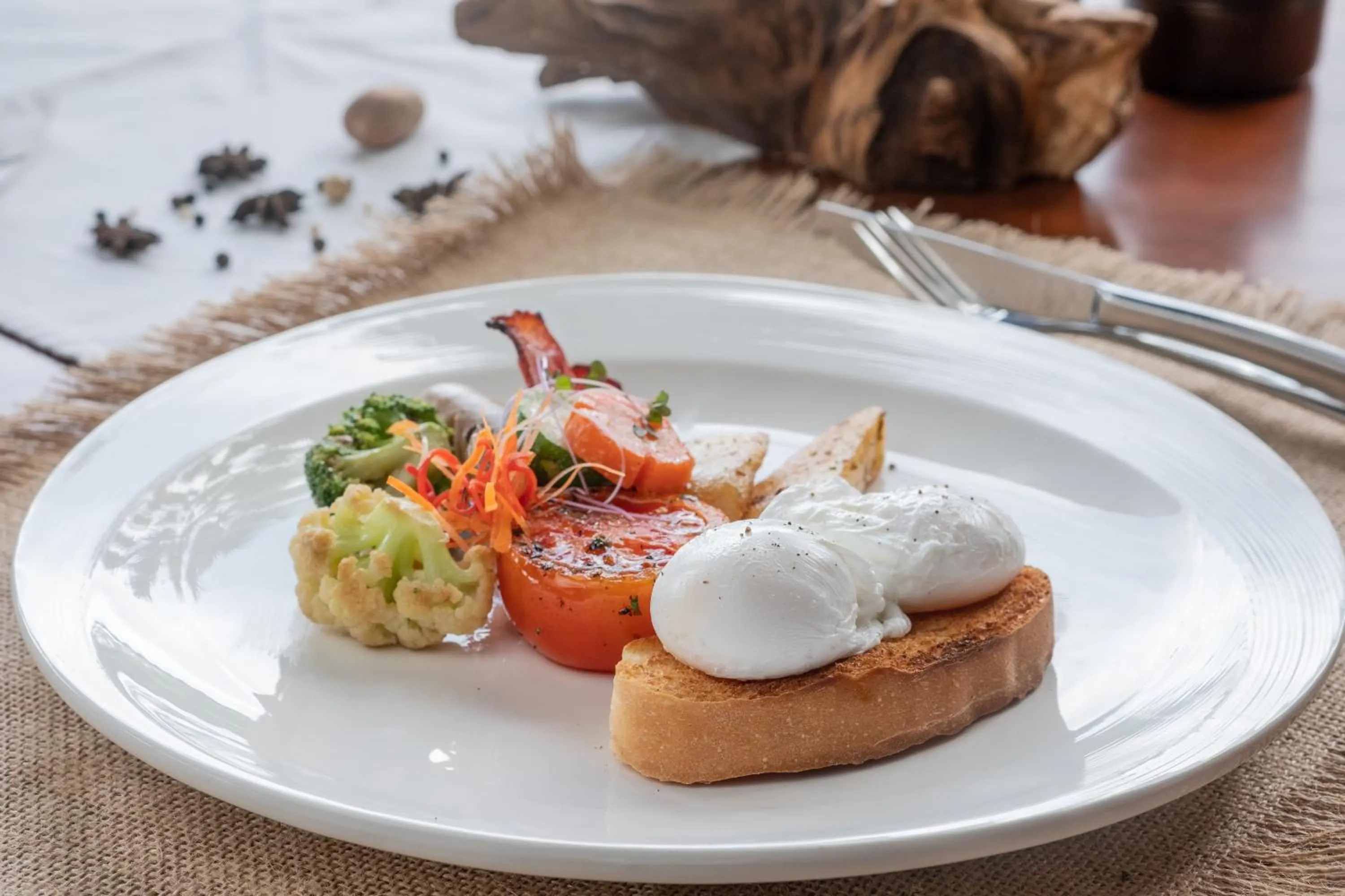 Food in The Kayon Valley Resort