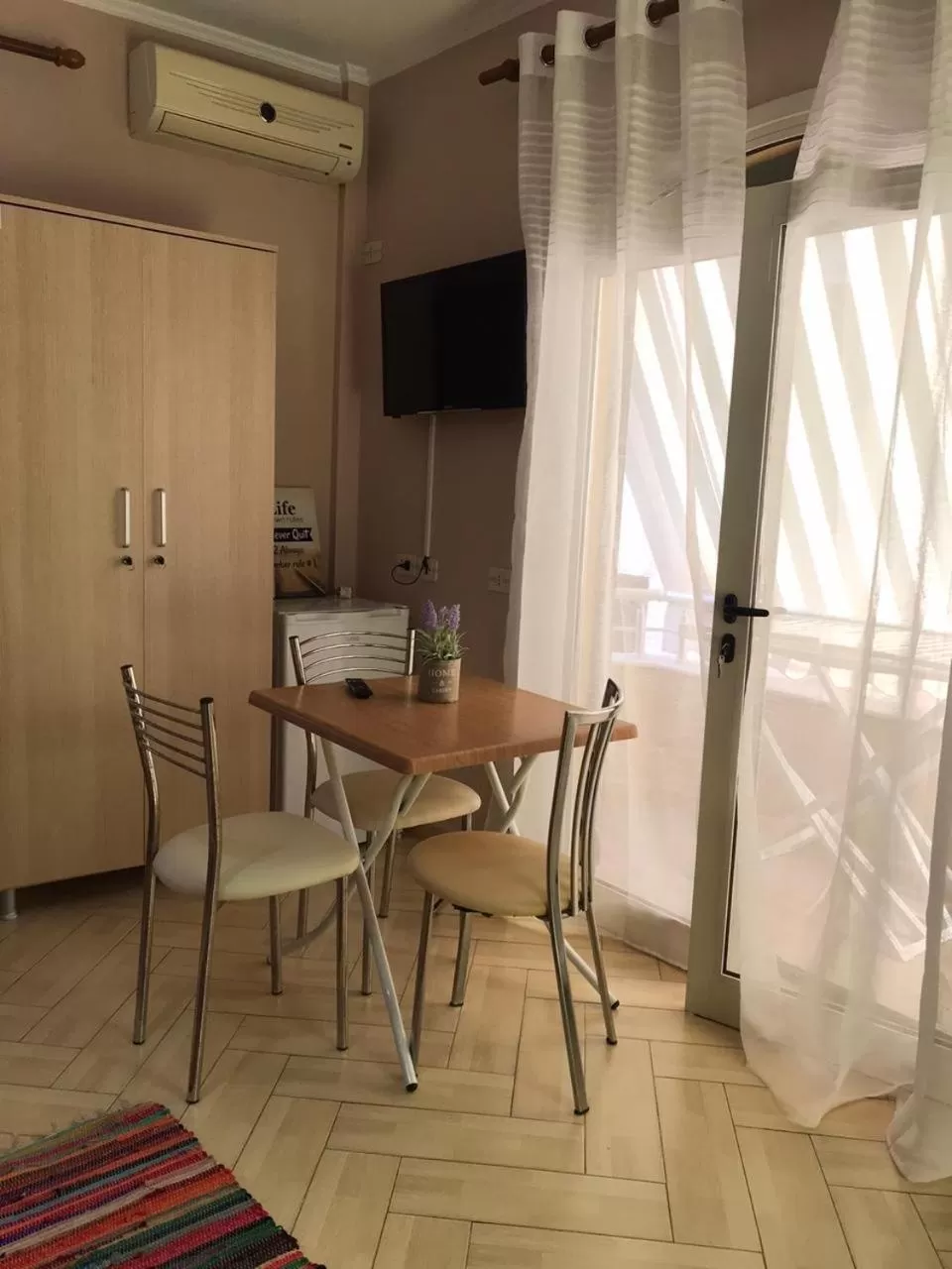 TV/Entertainment Center in Hotel Durres Vila 53