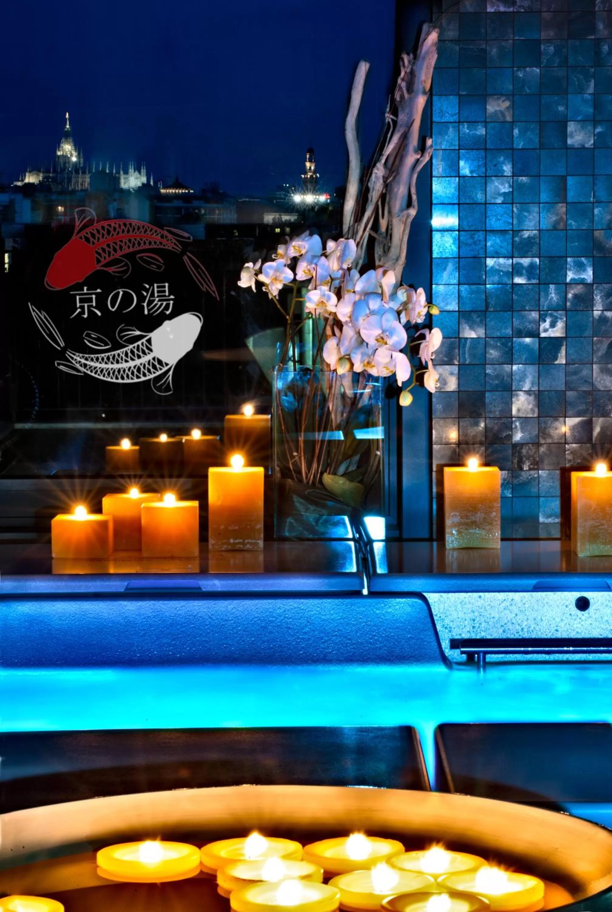 Hot Tub in Enterprise Hotel Design & Boutique