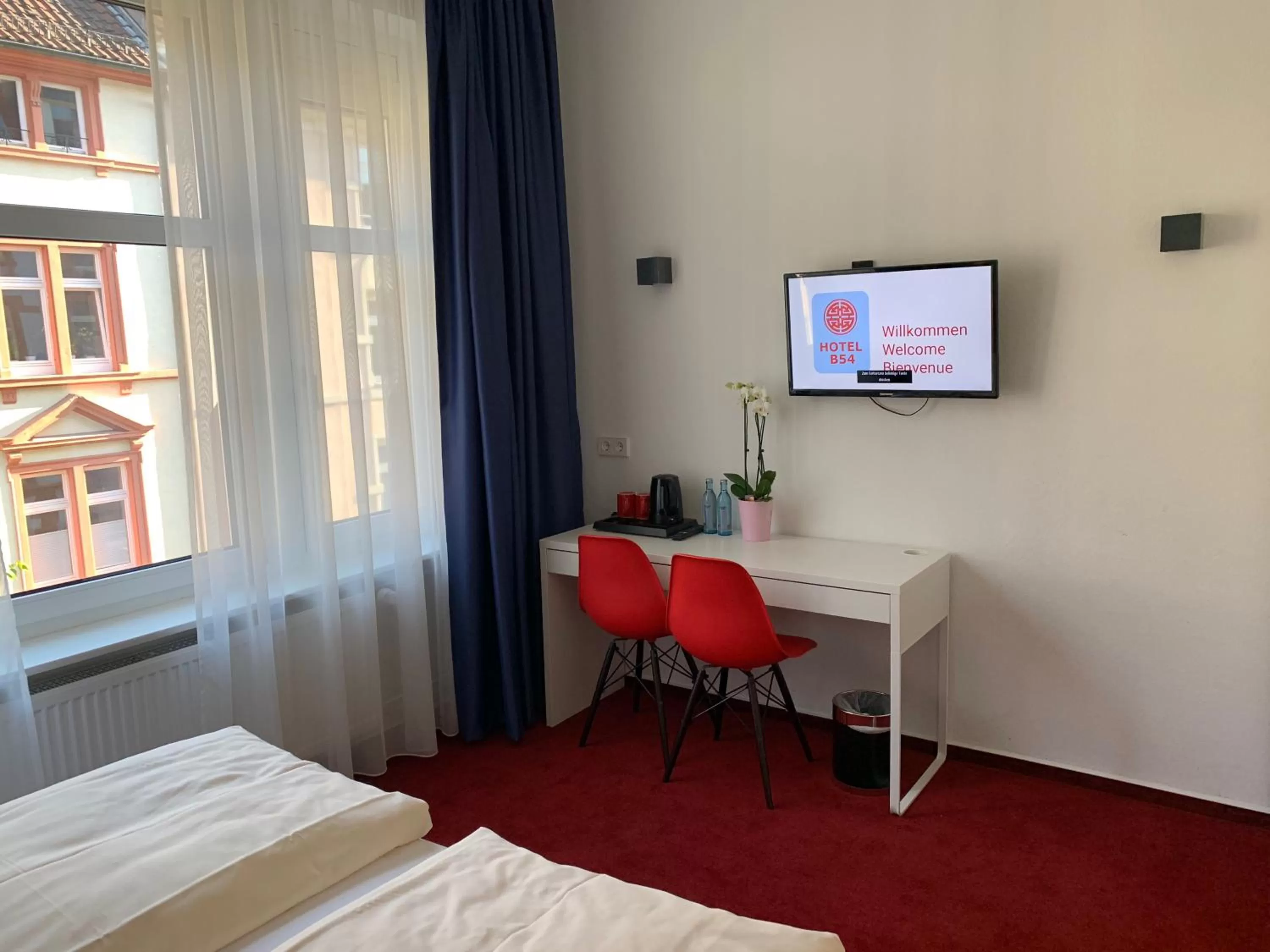 Bed in Hotel B54 Heidelberg City