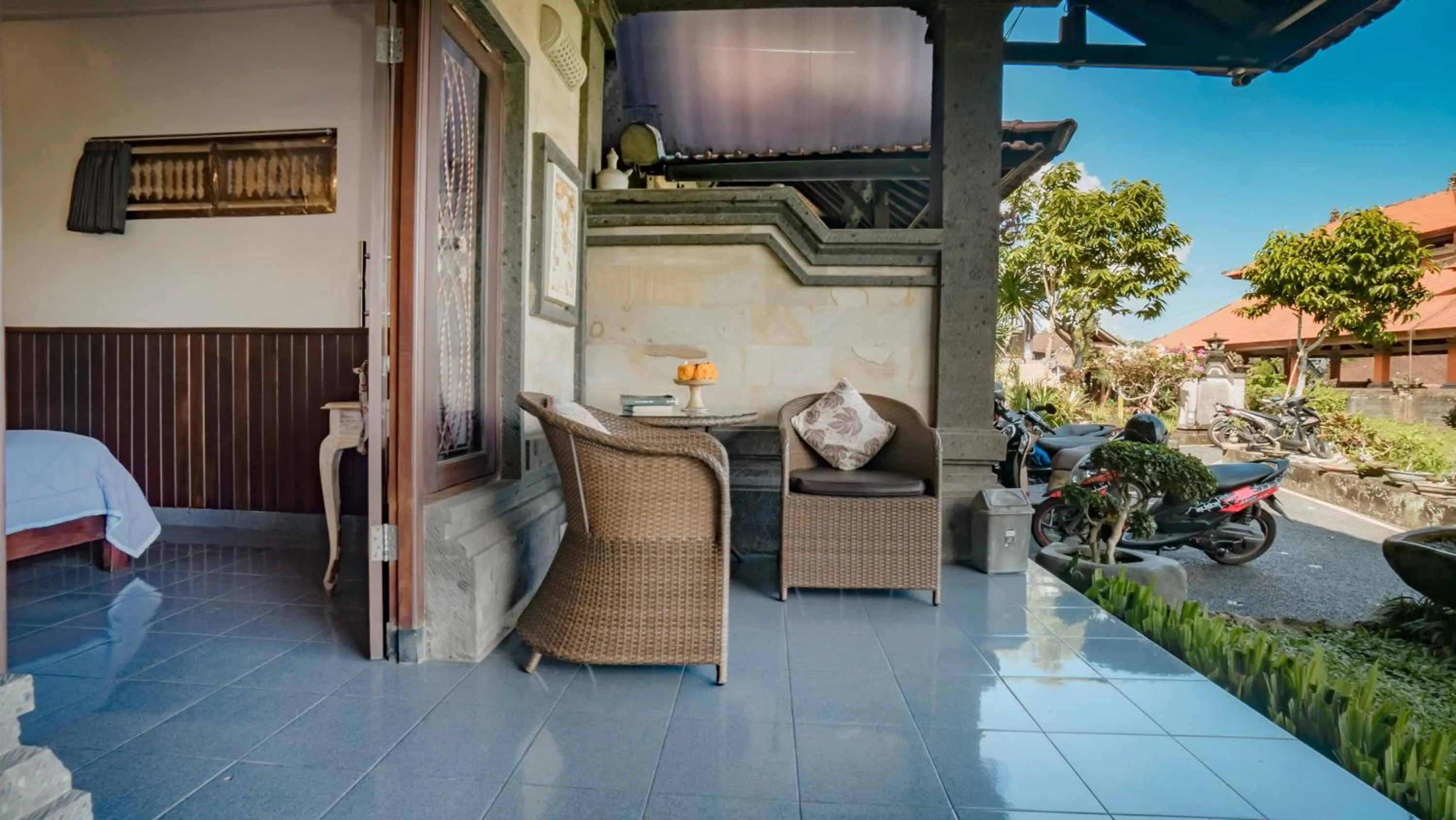 Patio in Kun - Kun Guest House Ubud