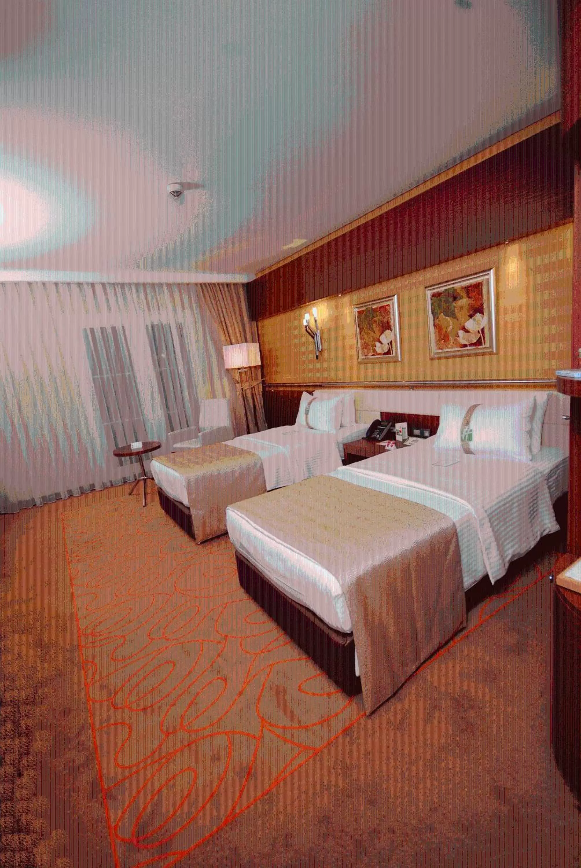 Photo of the whole room, Bed in Holiday Inn Ankara-Kavaklidere by IHG