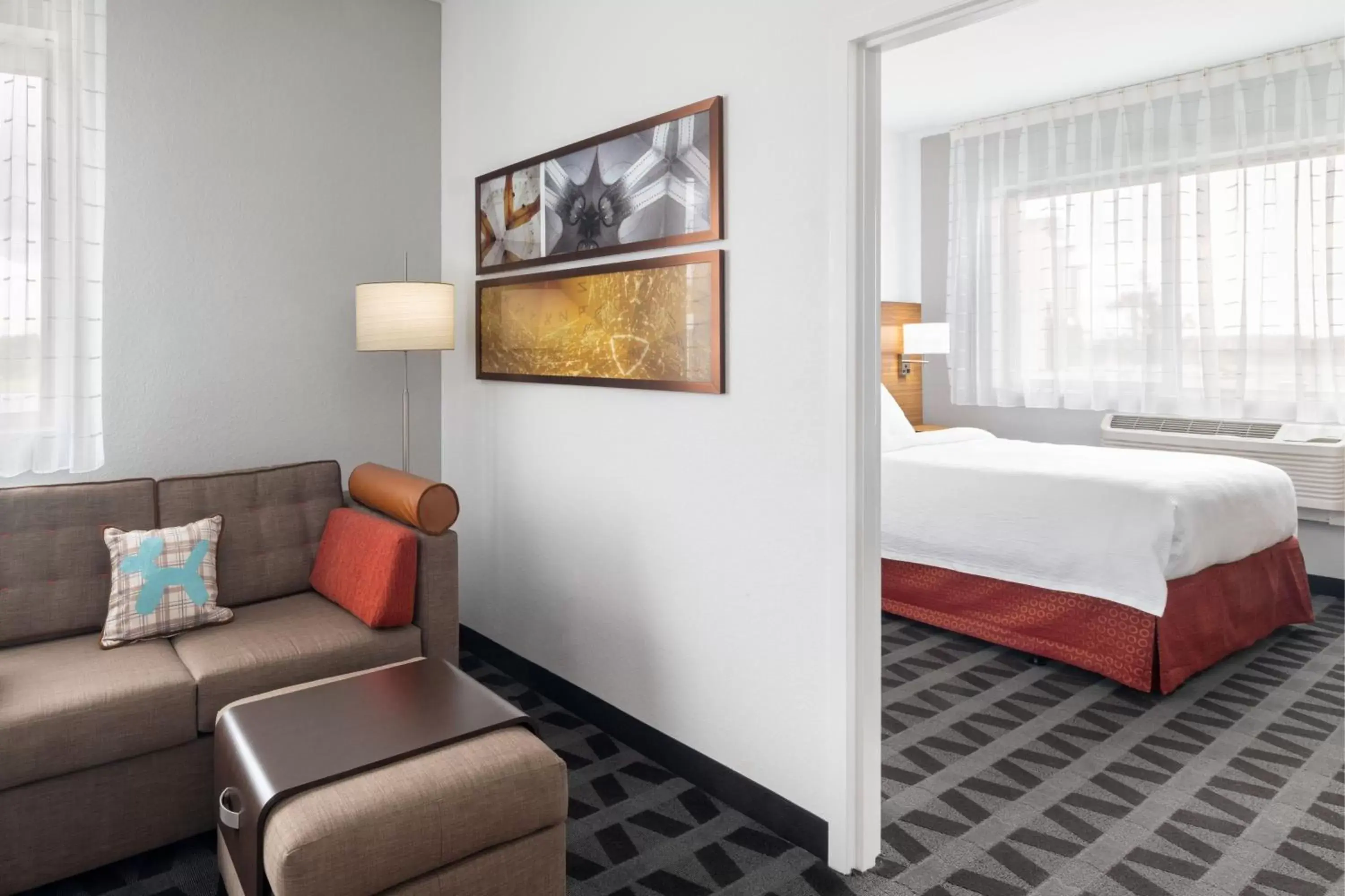 One-Bedroom Queen Suite with Sofa Bed, Mobility and Hearing Accessible Tub in TownePlace Suites By Marriott Venice One-Bedroom Queen Suite with Sofa Bed, Mobility and Hearing Accessible Tub in TownePlace Suites By Marriott Venice