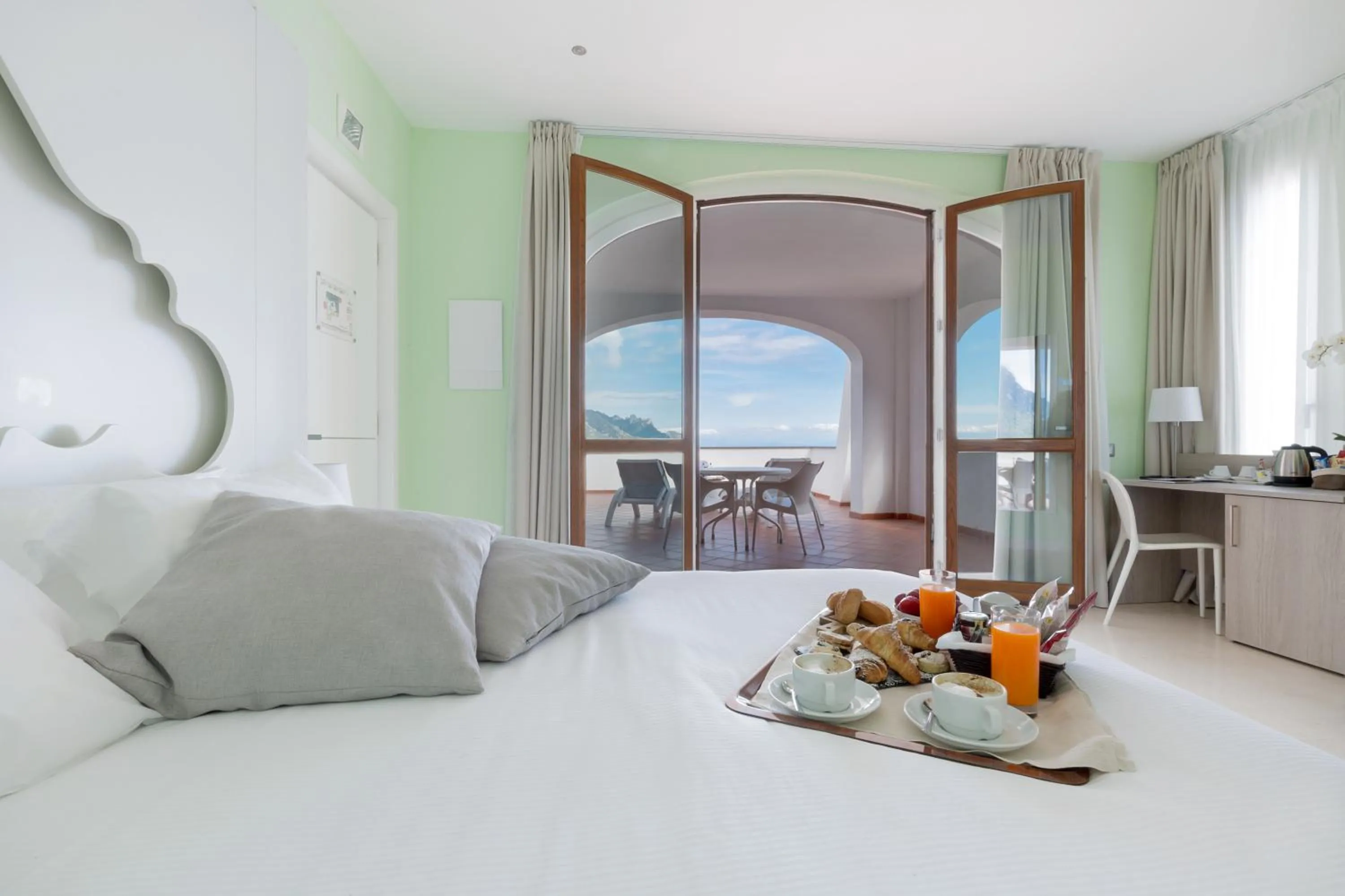 Bed in Villa Piedimonte