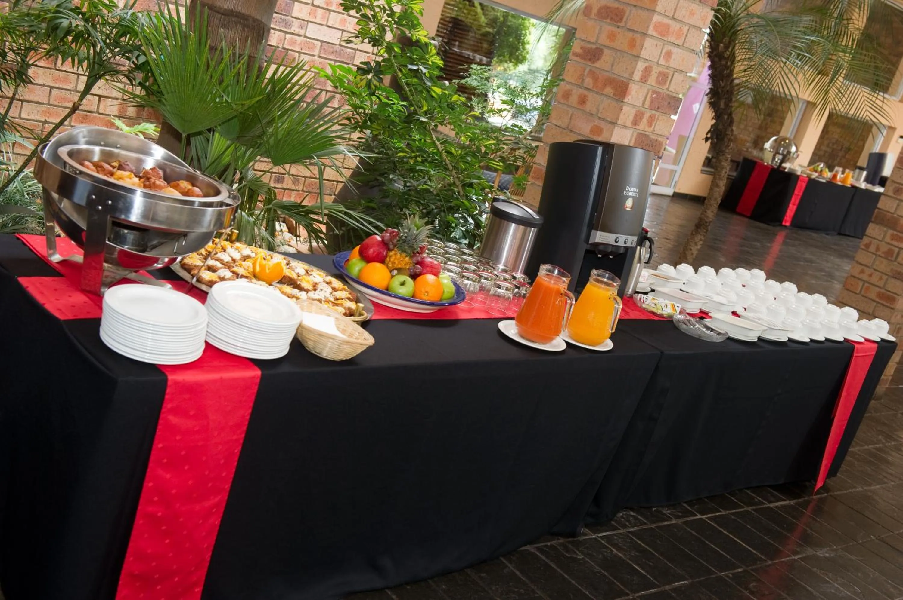 Food and drinks in CedarWoods of Sandton