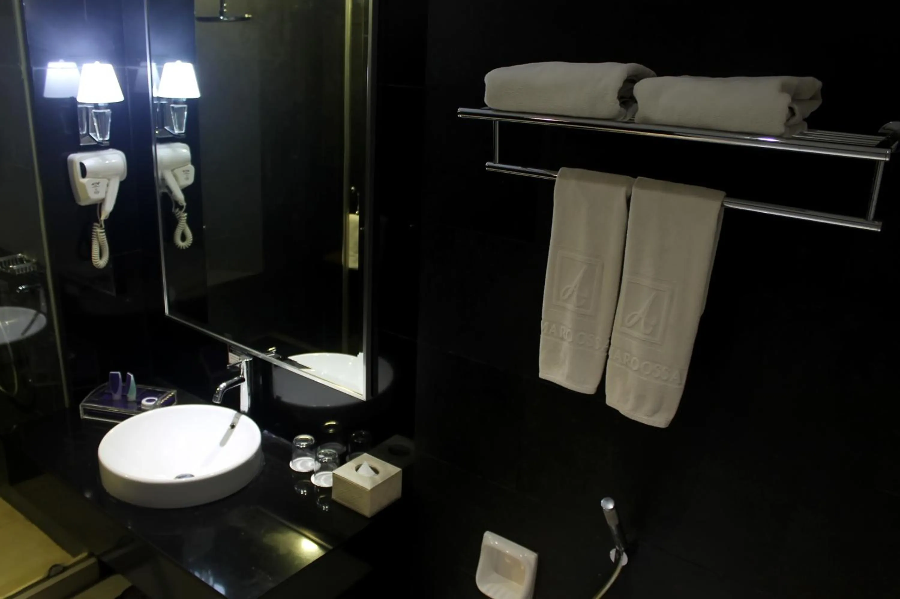 Bathroom in Amaroossa Cosmo Jakarta