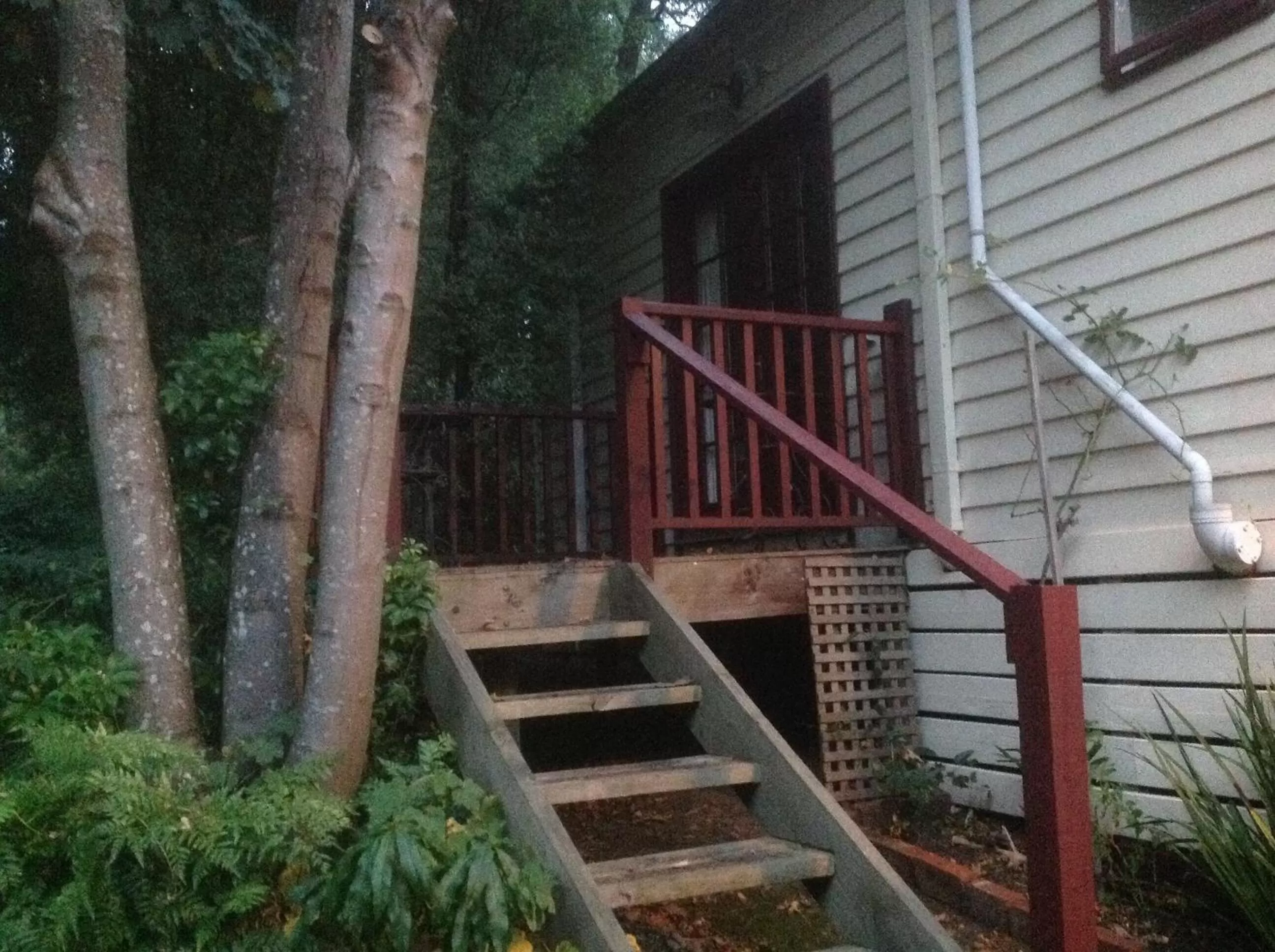 Facade/entrance in Belgrave Hideaway