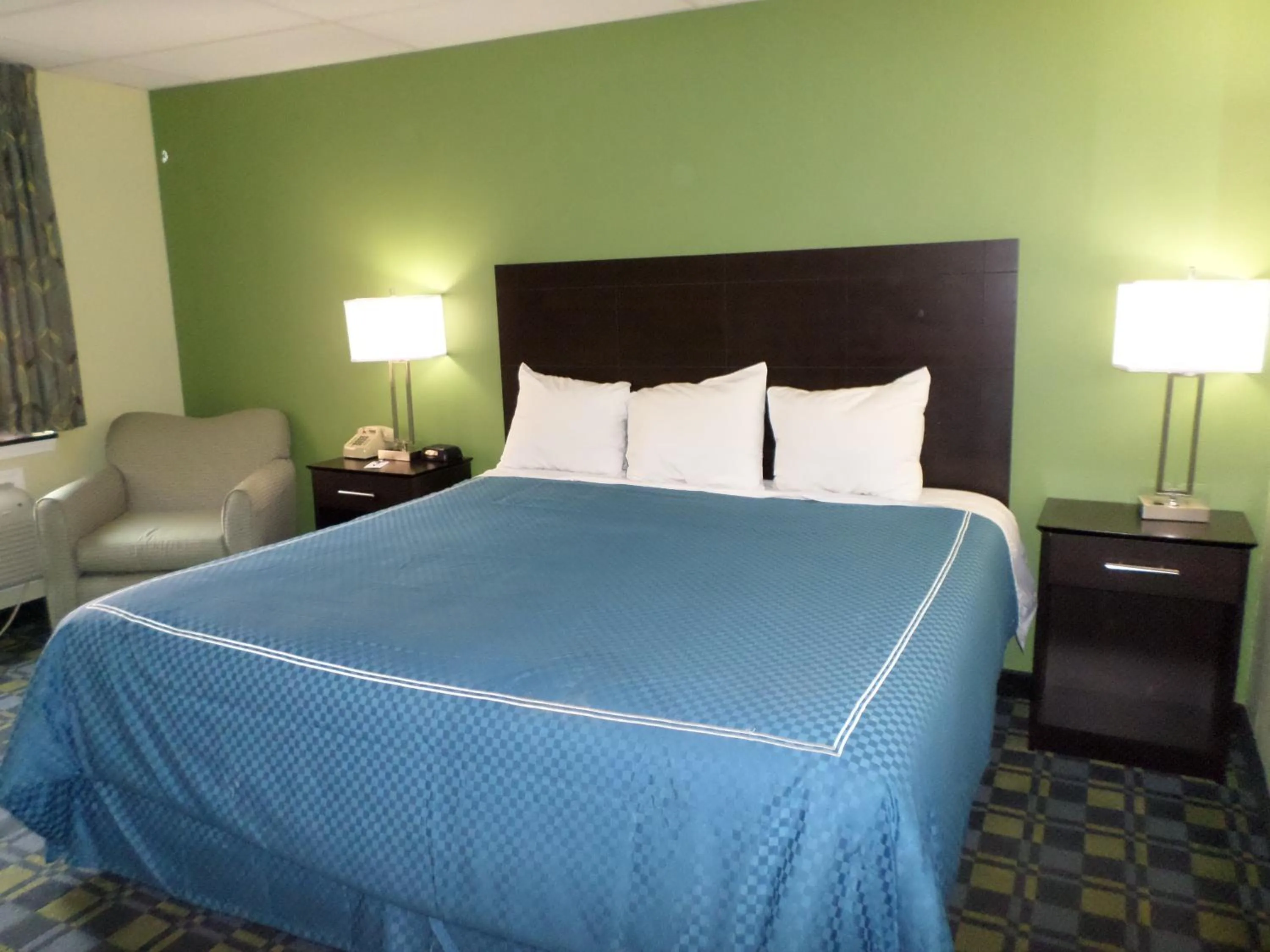 Bed in Travelodge by Wyndham Cleveland Lakewood