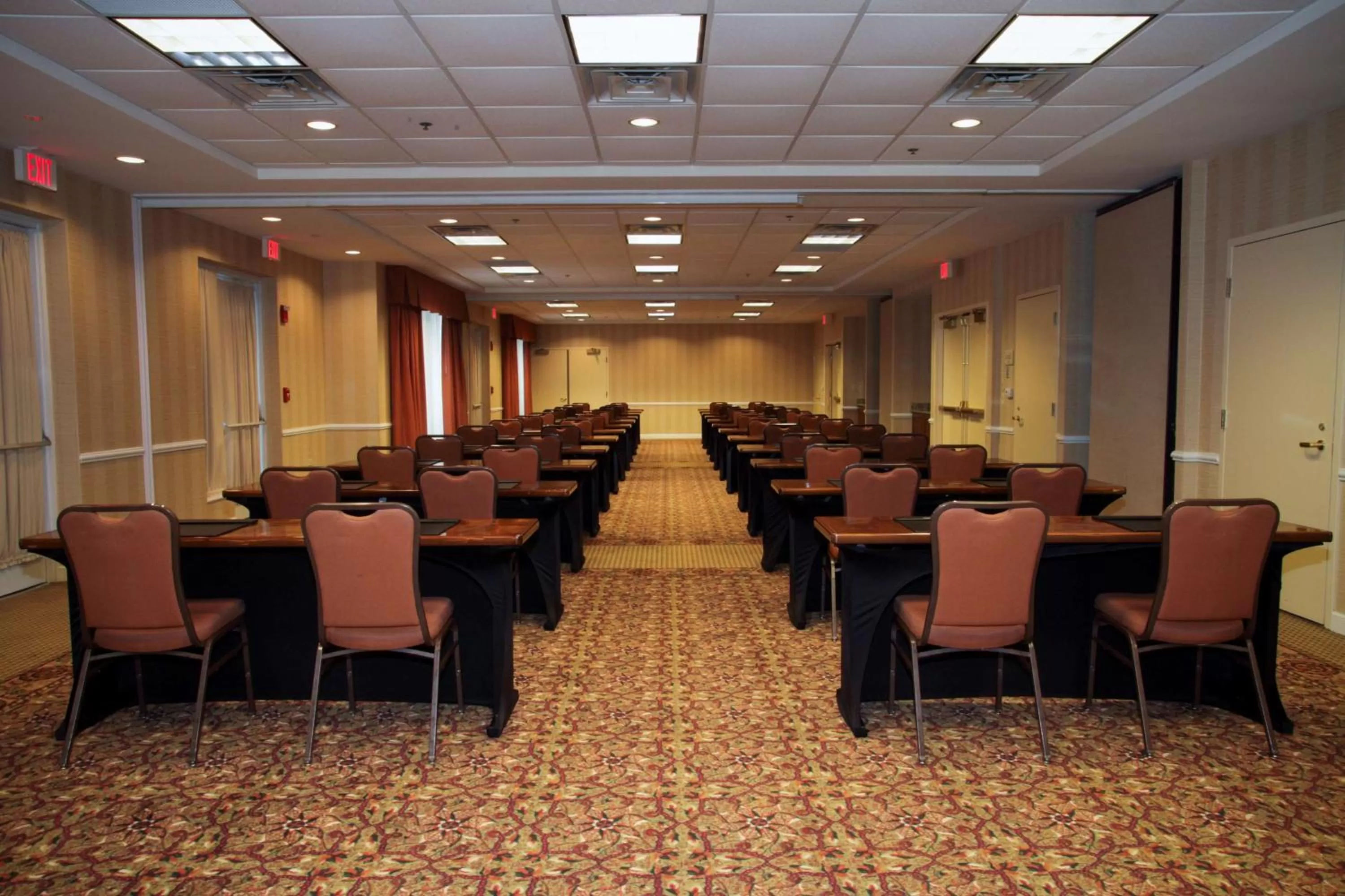 Meeting/conference room in Hilton Garden Inn Oakbrook Terrace