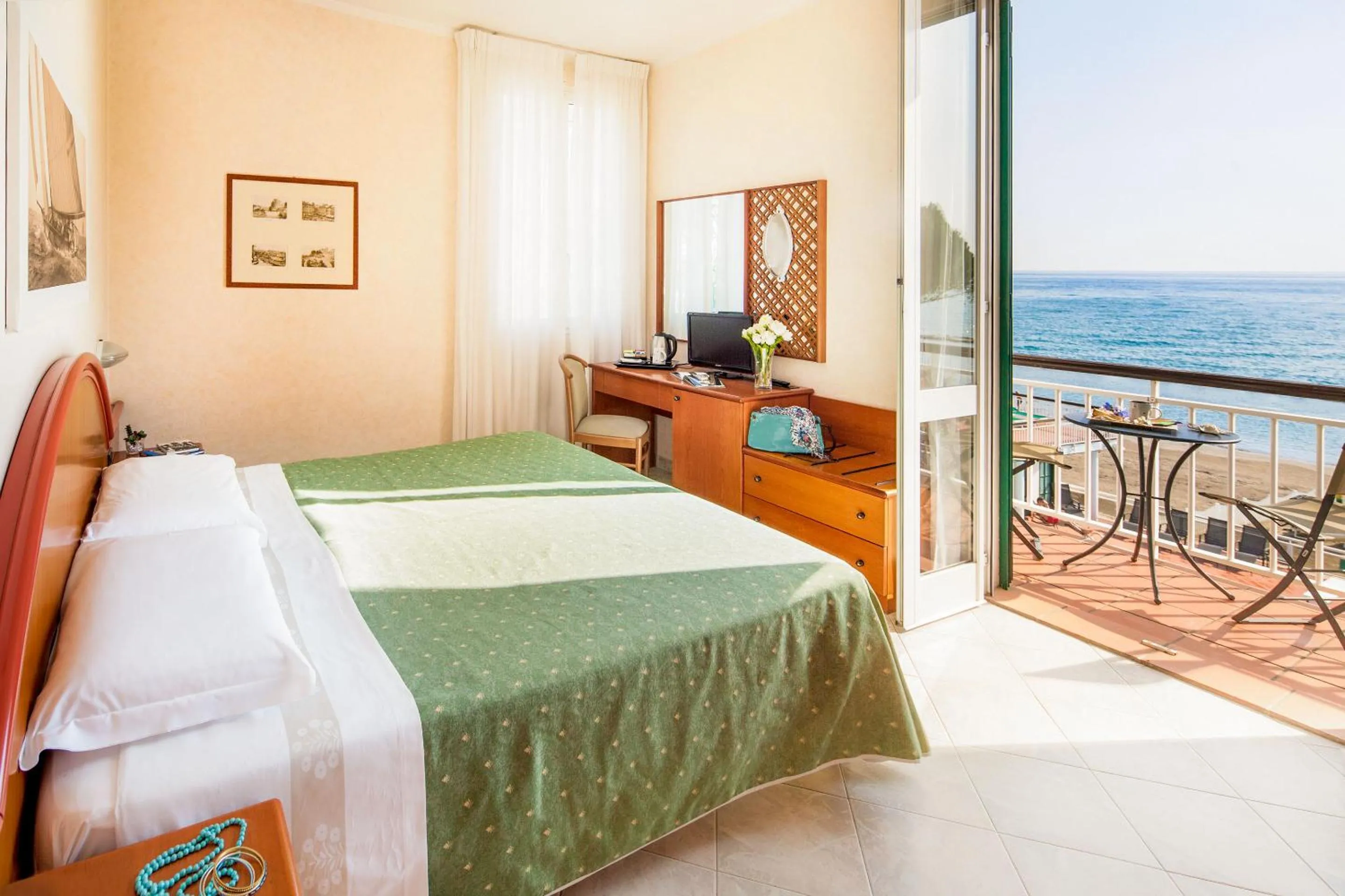 Photo of the whole room, Bed in Hotel Gabriella