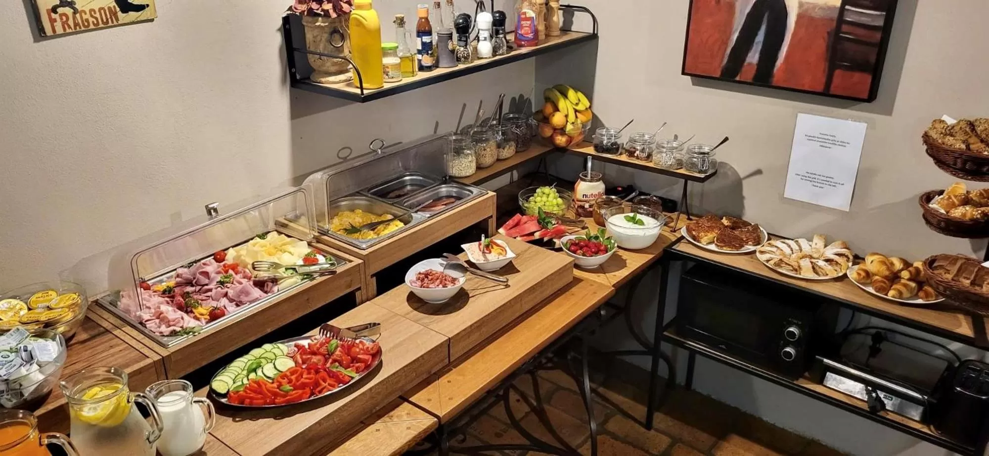 Hotel and restaurant Via Ironia