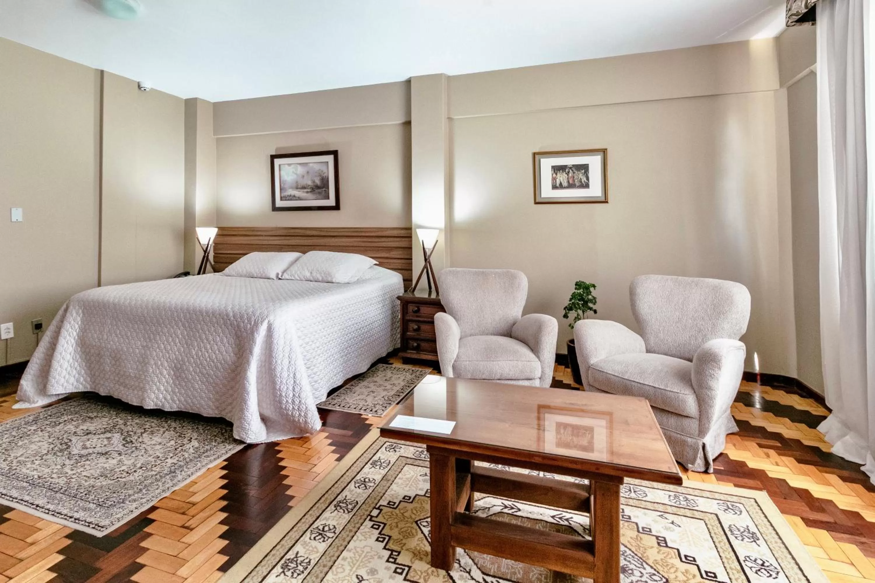 Bed in Hotel San Rafael