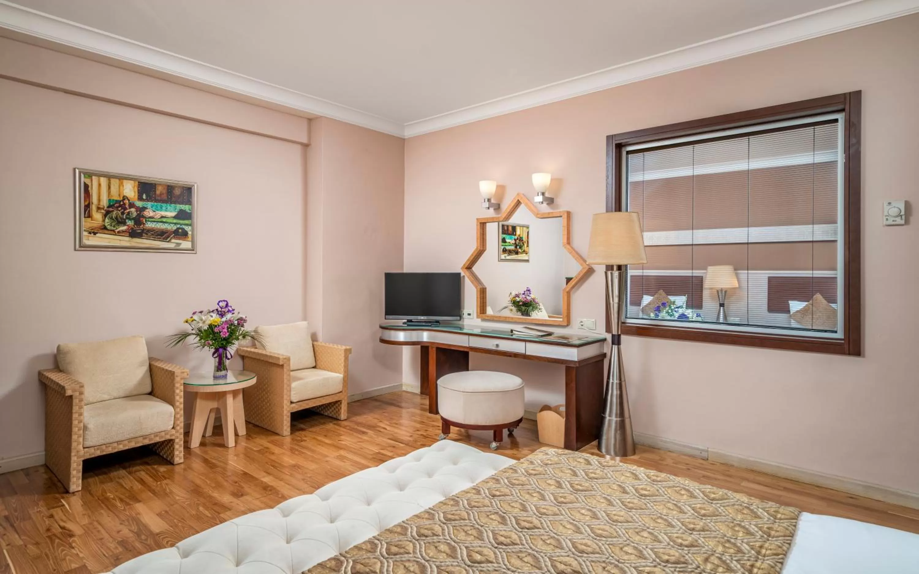 Bedroom in Mukarnas Spa & Resort Hotel