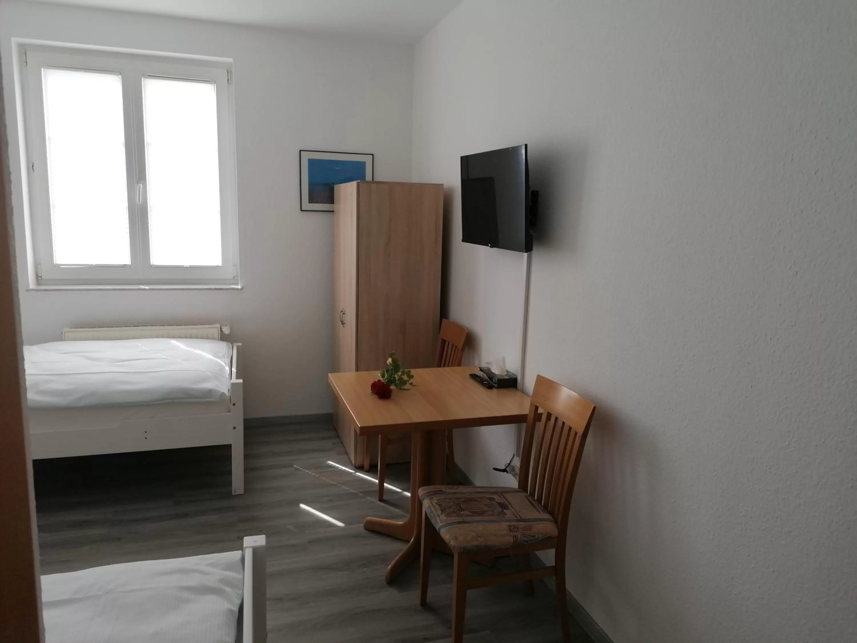 TV and multimedia, Bed in Hotel Rosengarten