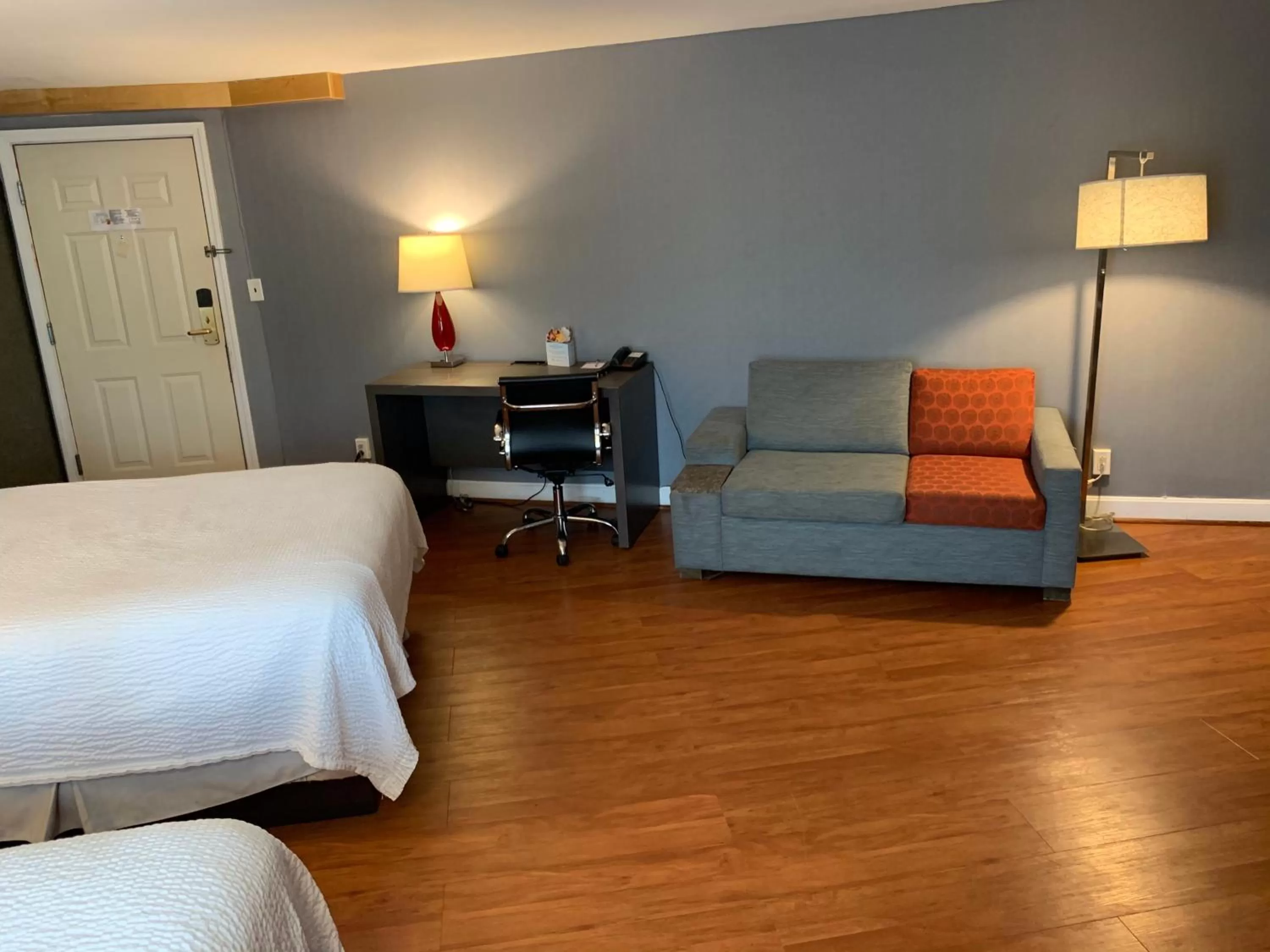 Bed in Super 8 by Wyndham Sturbridge