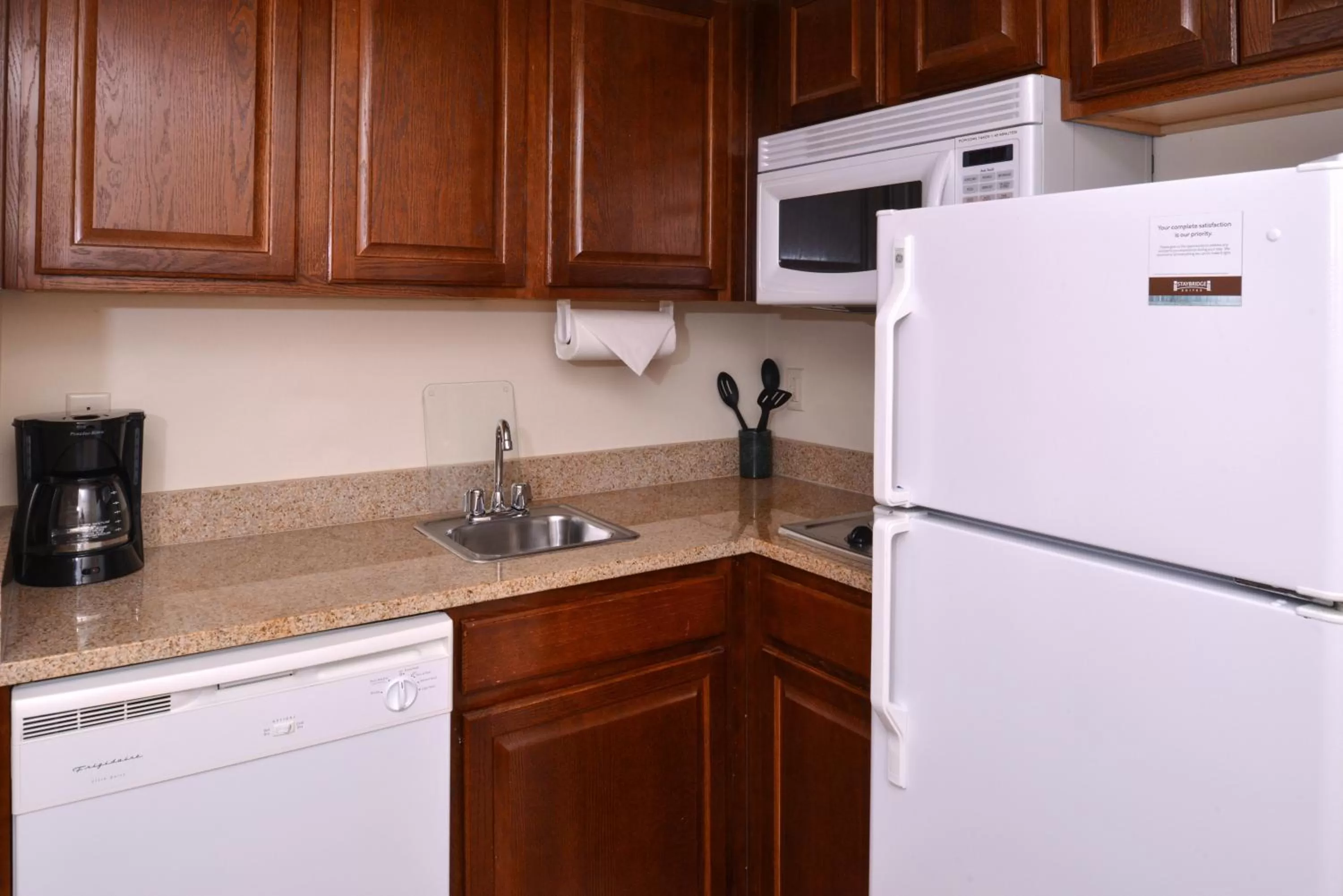 Queen Room - Hearing Accessible/Non-Smoking in Staybridge Suites Indianapolis-Airport, an IHG Hotel