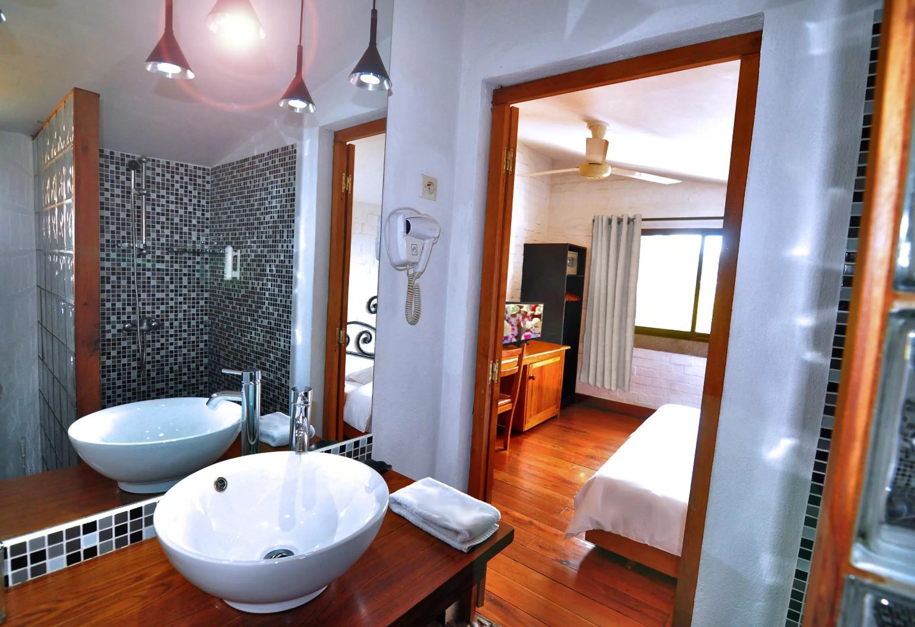 Photo of the whole room, Bathroom in Rova Hotel