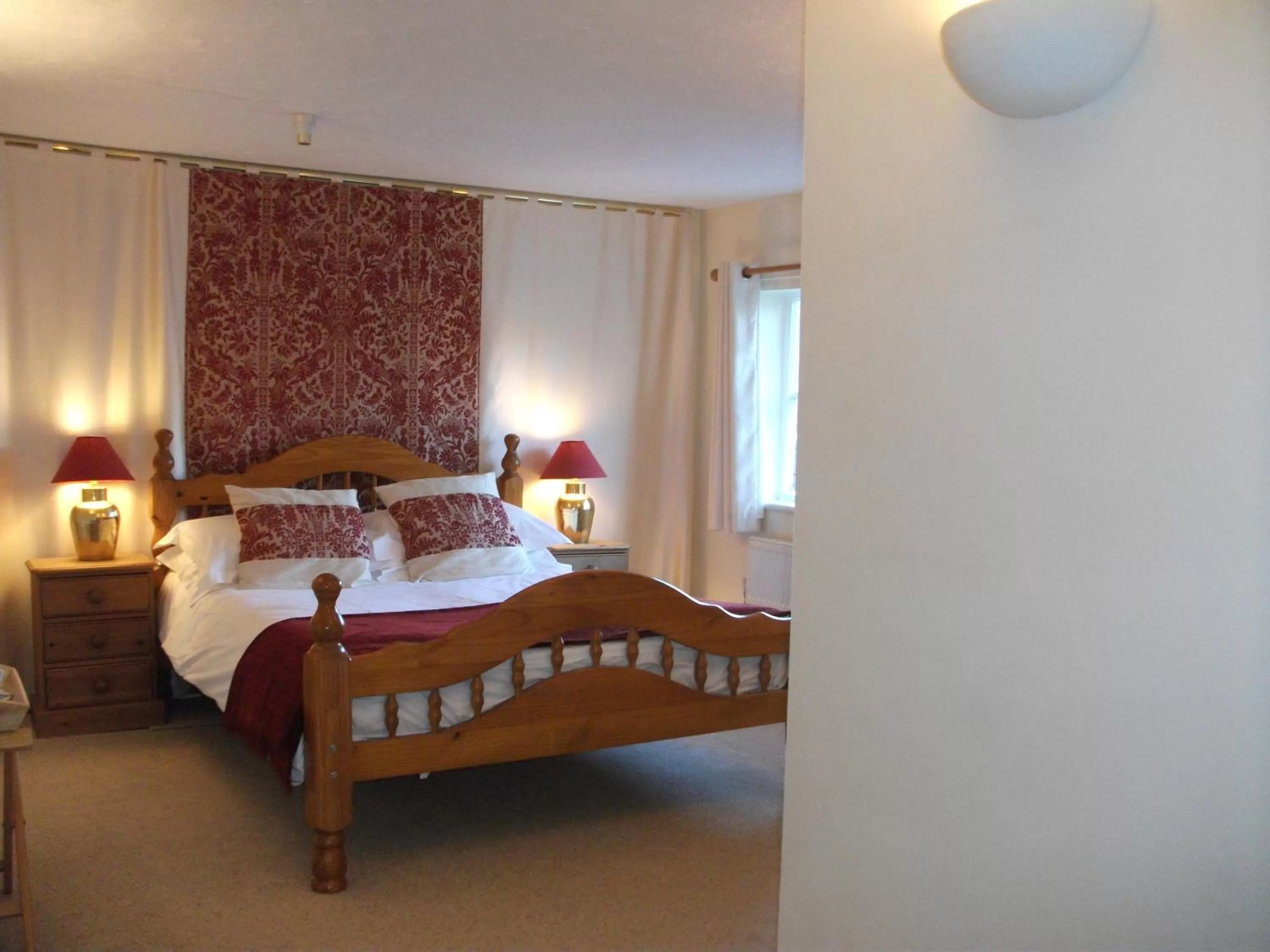 Bed in The Castle Inn