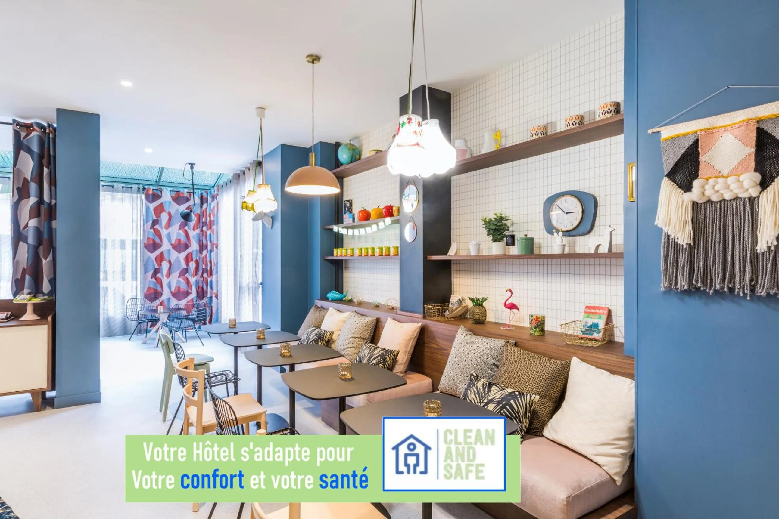 Lobby or reception in ibis Styles Paris Gare de l'Est TGV