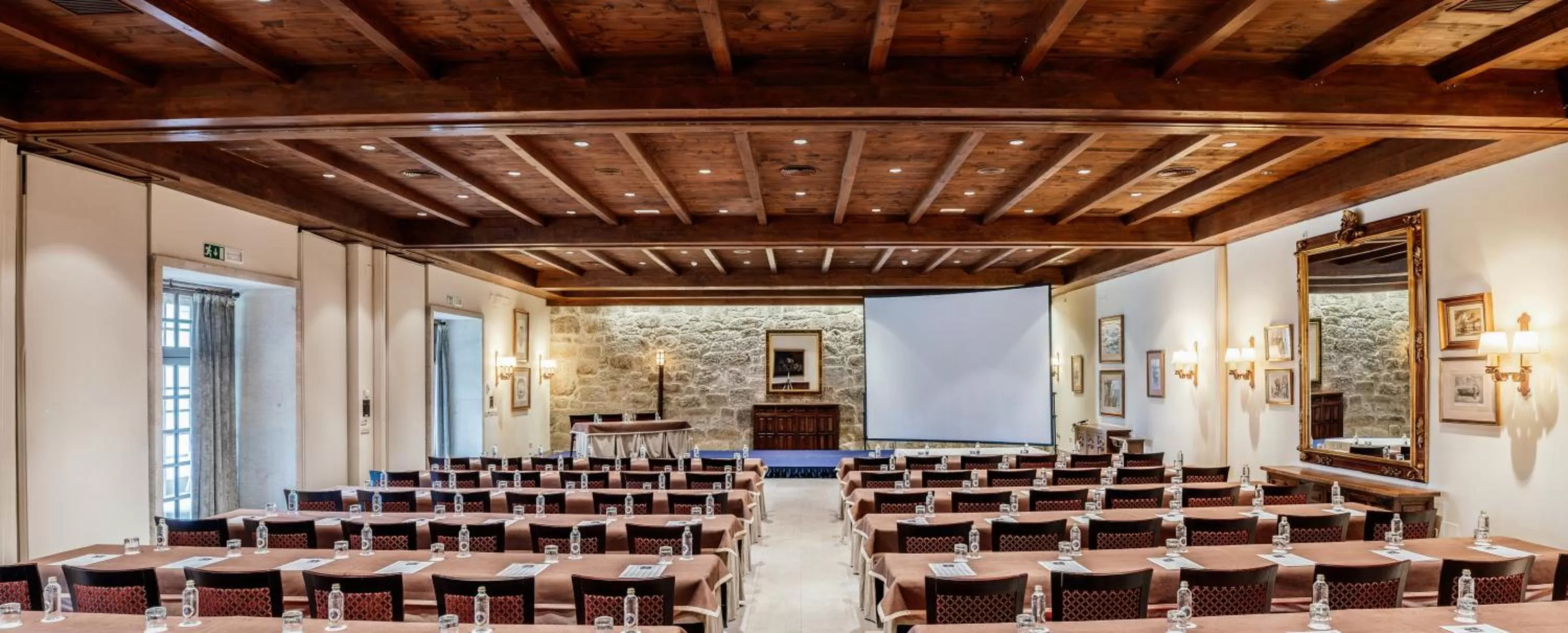 Meeting/conference room in Parador de Baiona