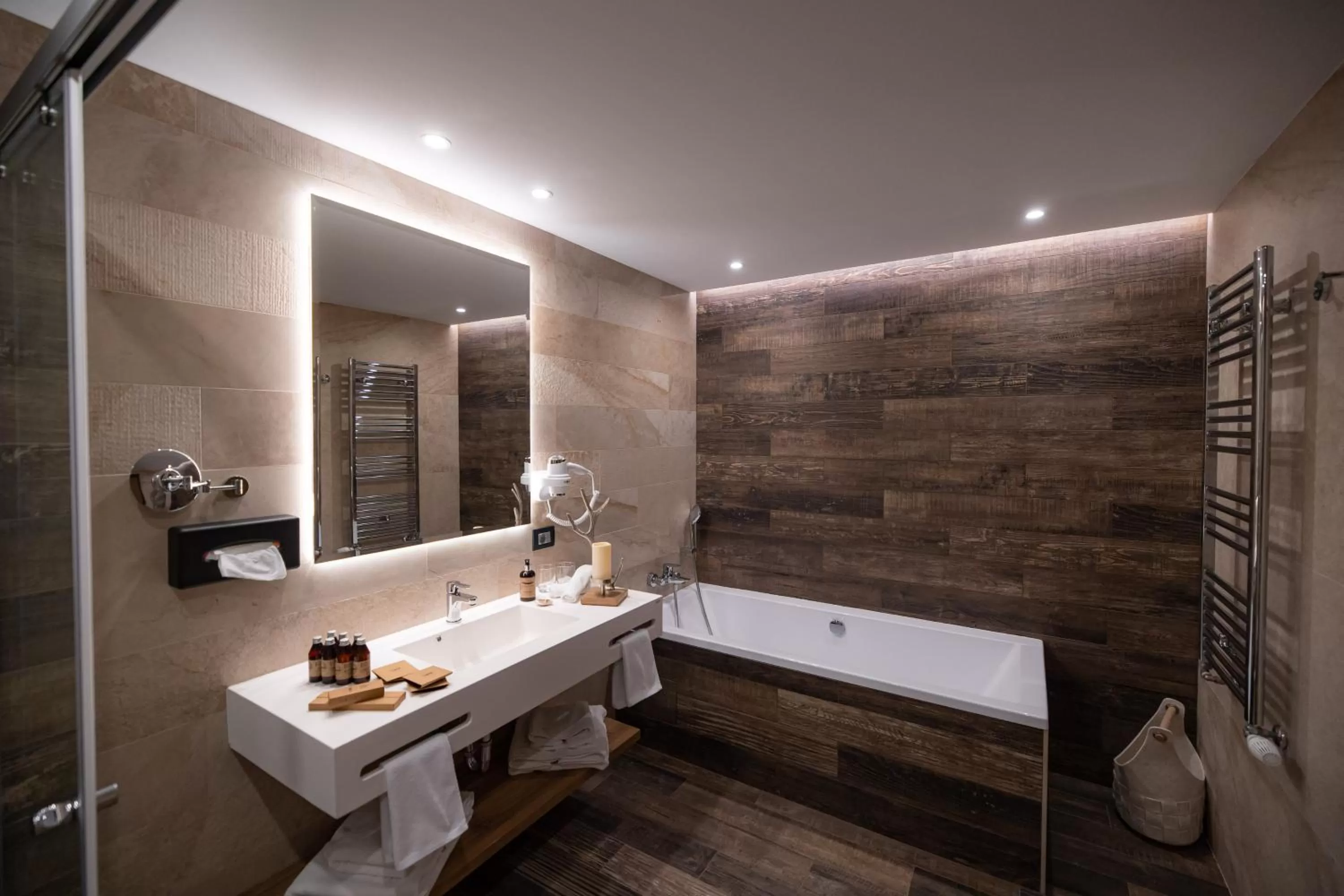 Bathroom in Hotel Belmont & Spa