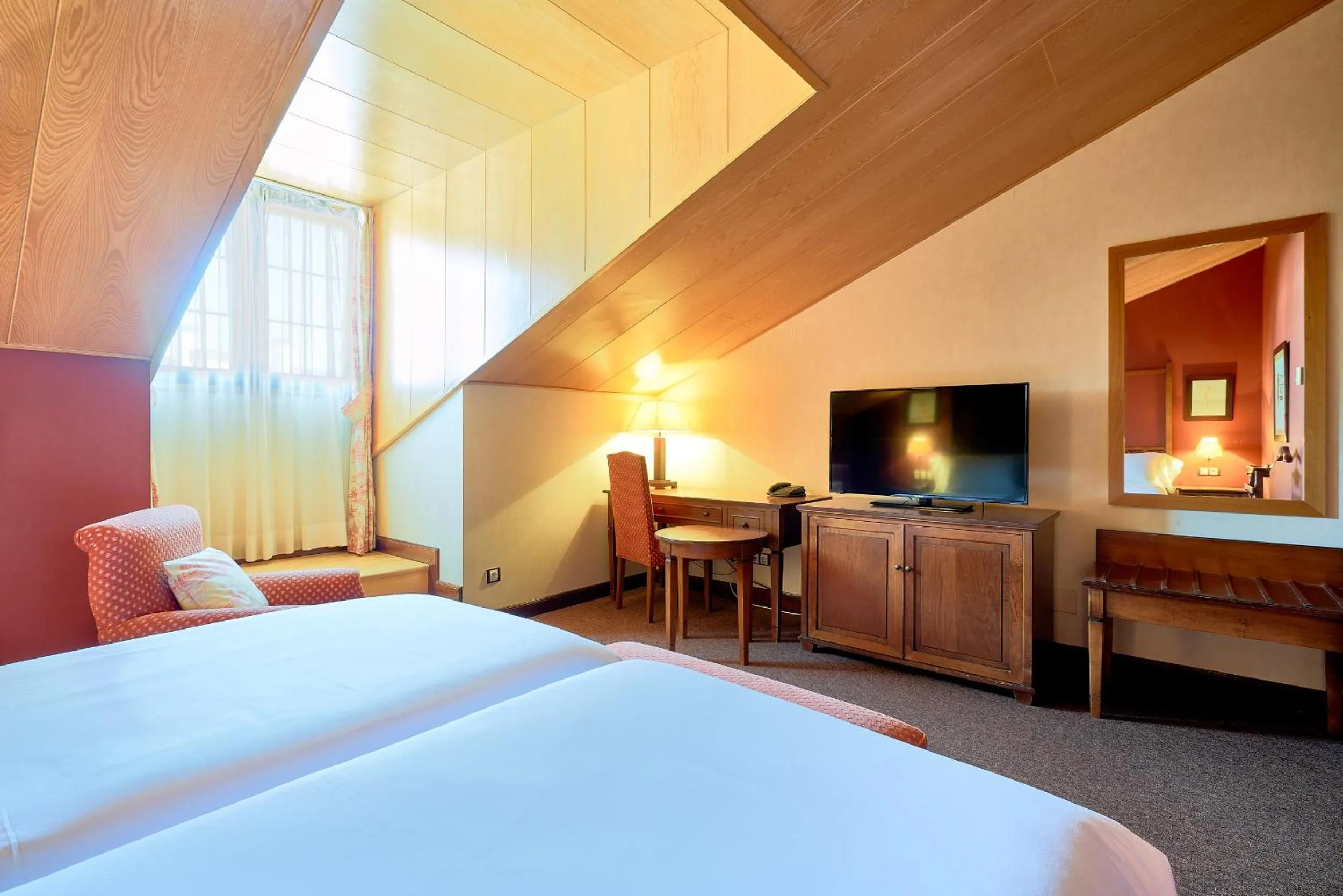 Photo of the whole room, Bed in Hotel Fontecruz Ávila