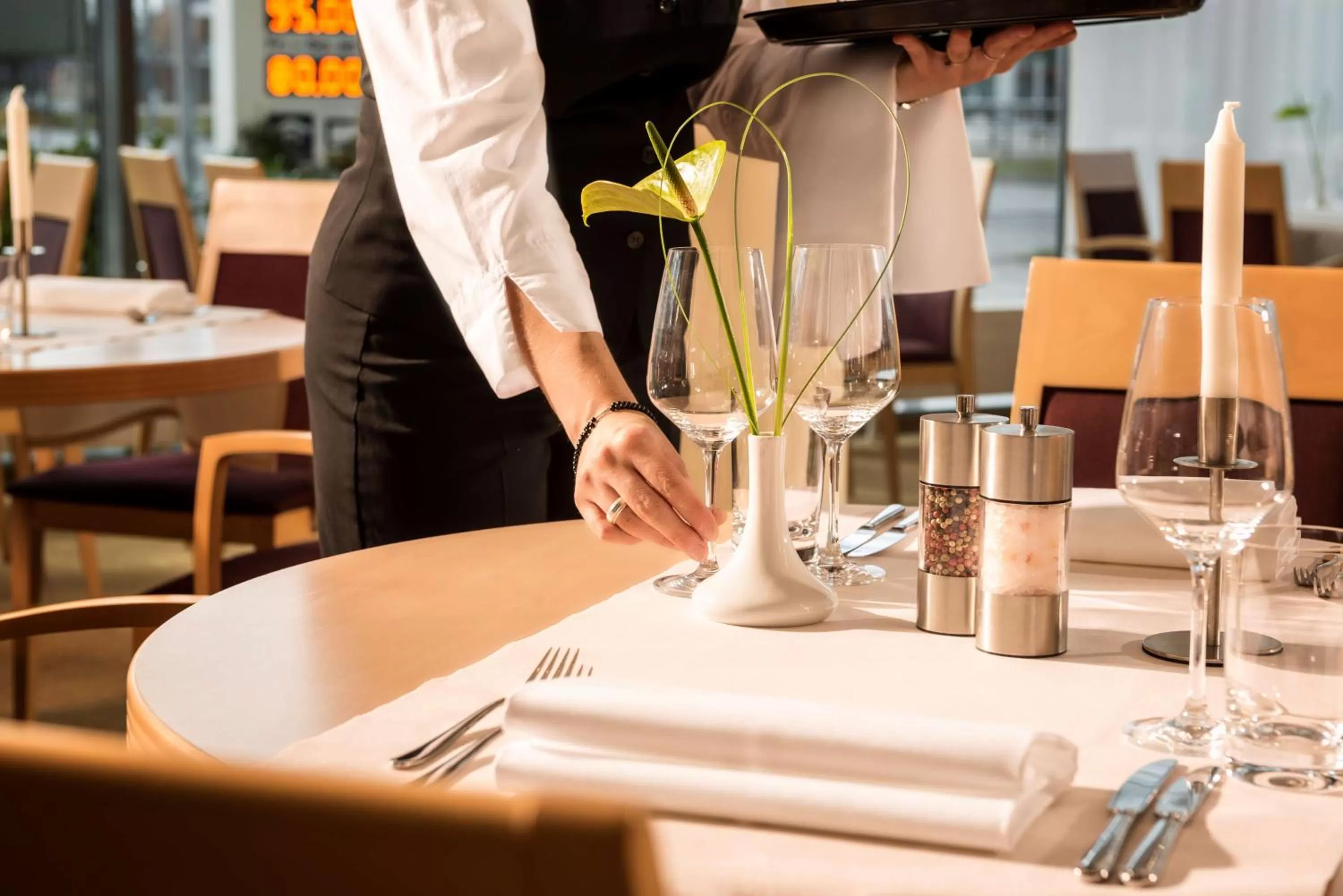 Restaurant/places to eat in Essential by Dorint Berlin-Adlershof