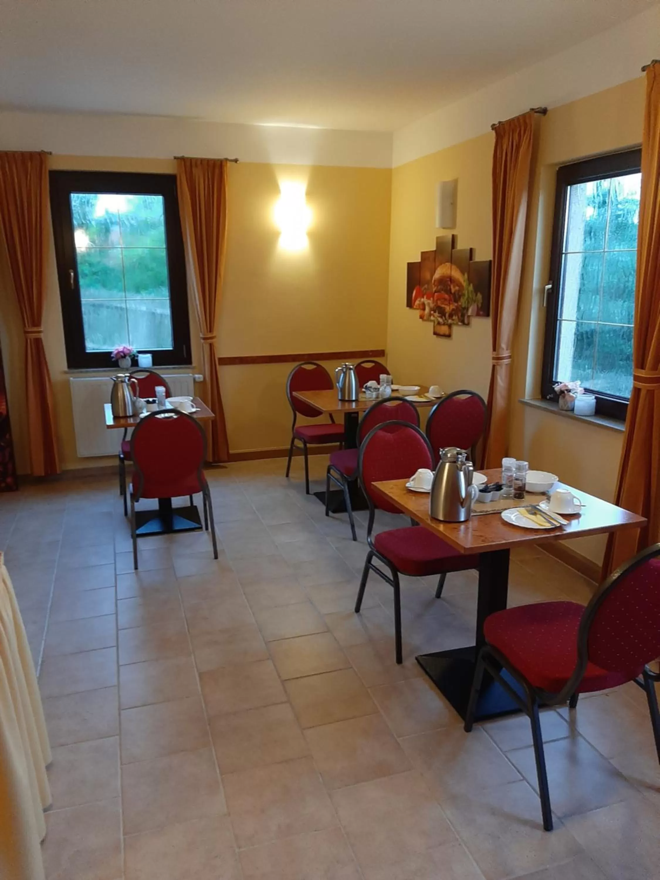 Breakfast in Hotel Prox