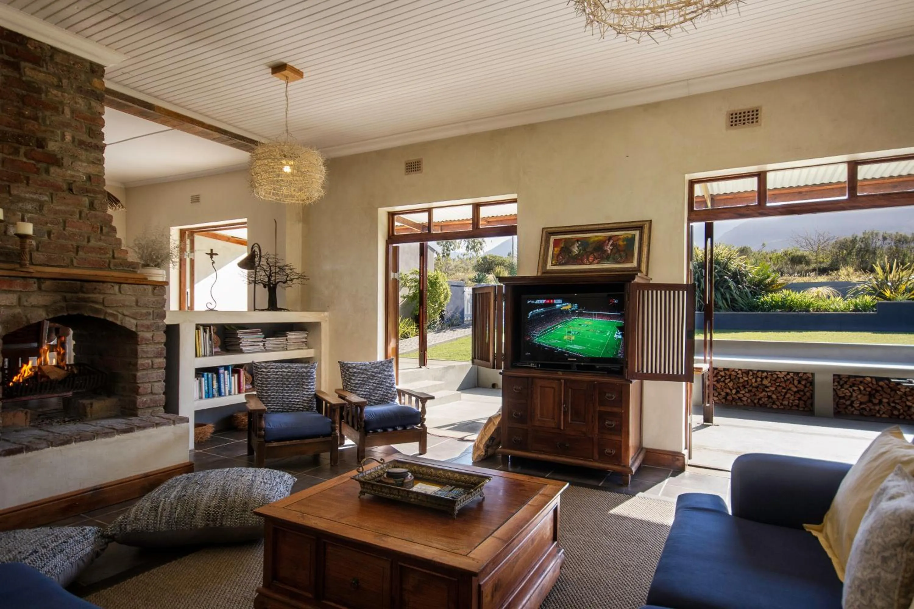 Living room in A Hilltop Country Retreat