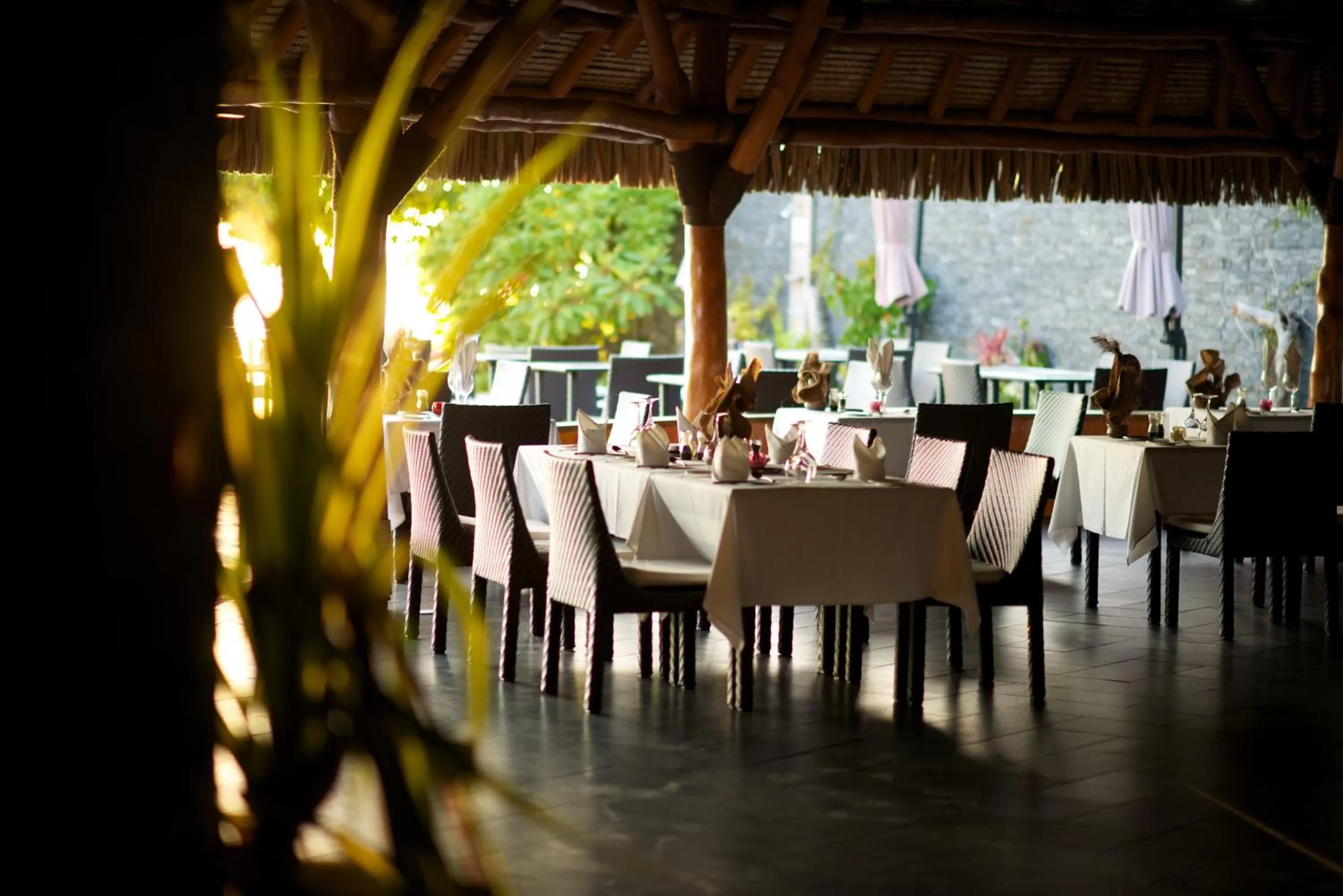 Restaurant/places to eat in Maitai Lapita Village Huahine