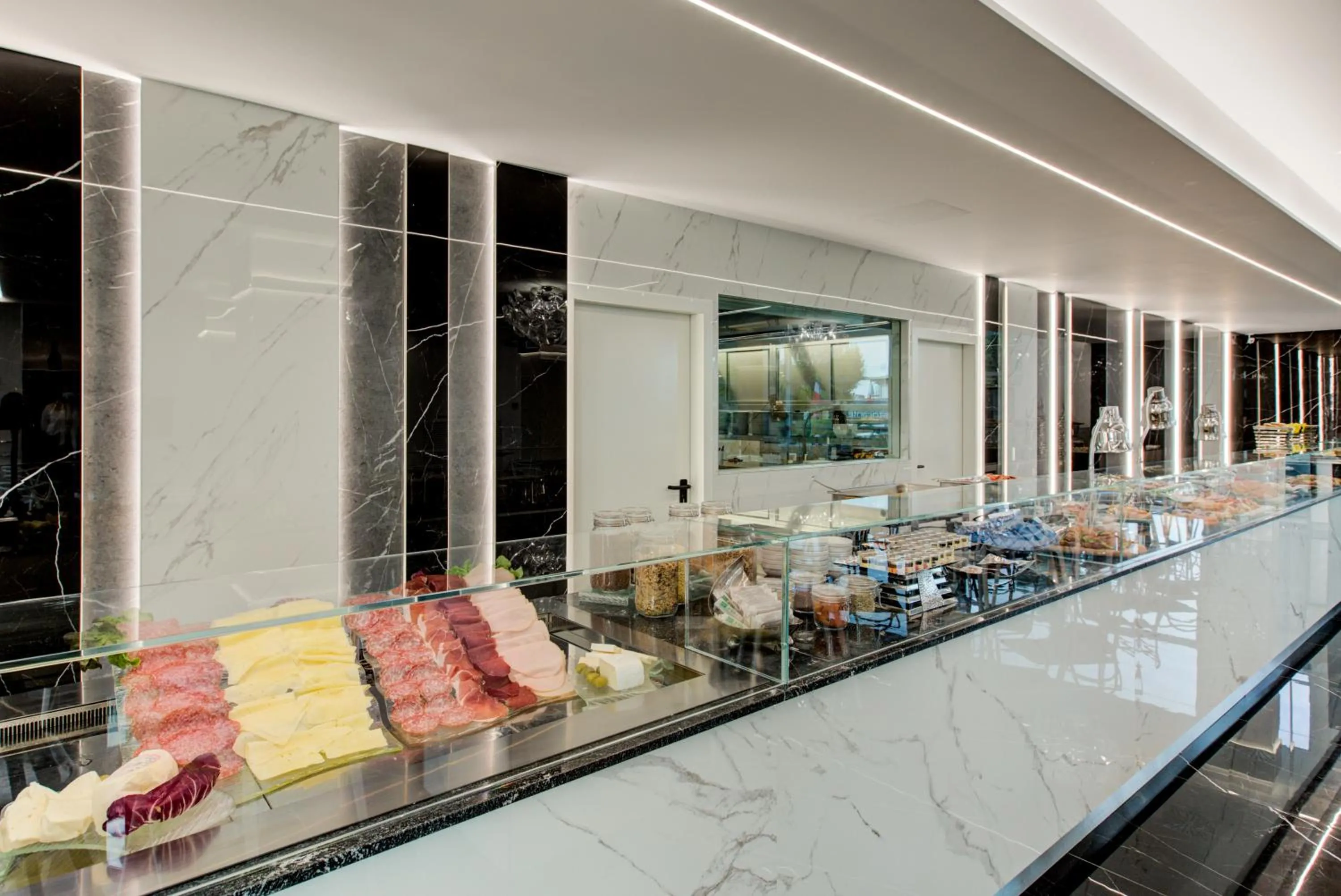 Restaurant/places to eat in Hotel Due Mari & SPA