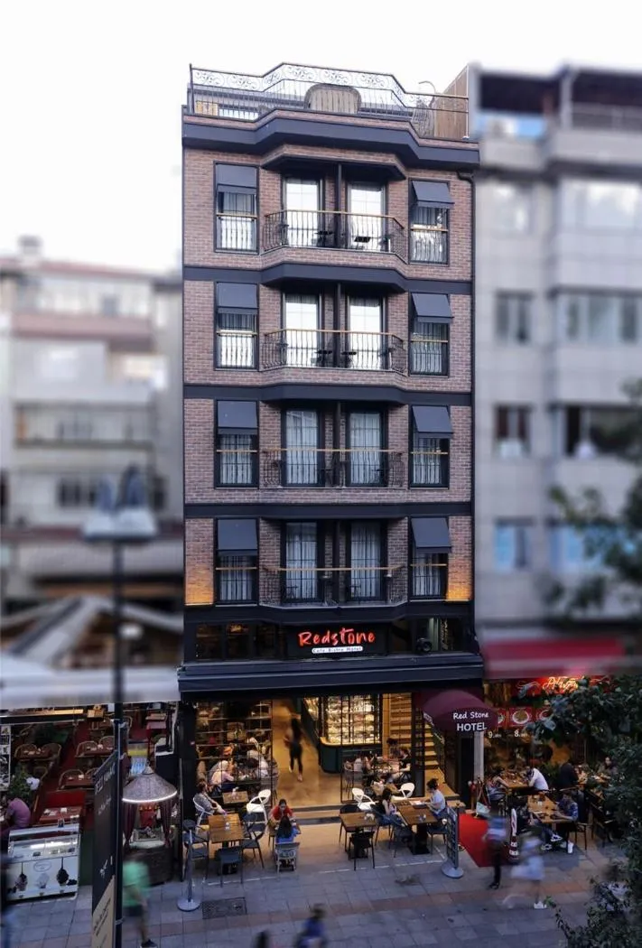 Restaurant/places to eat in Red Stone Hotel