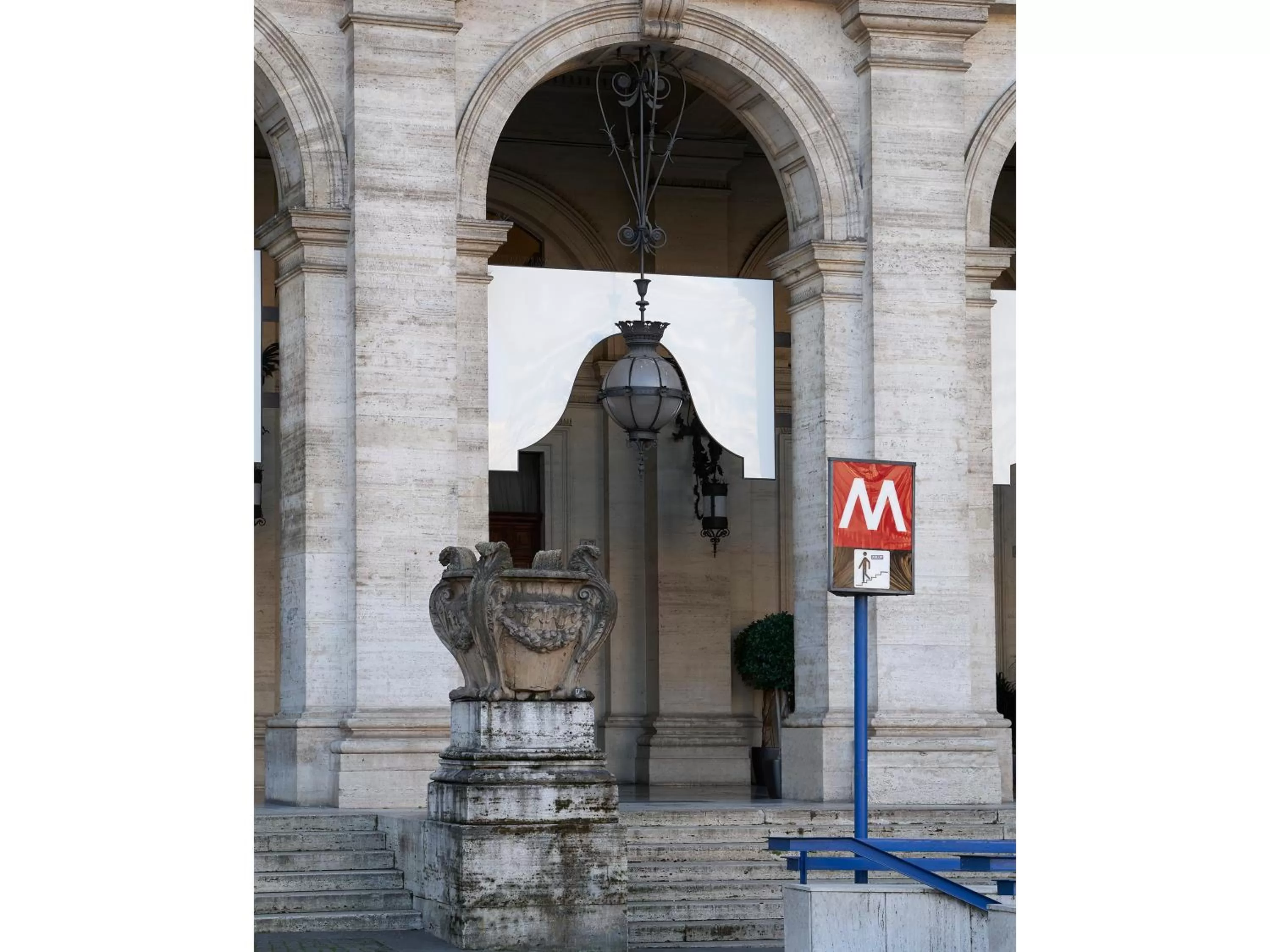 Property building in Golden Tulip Rome Piram