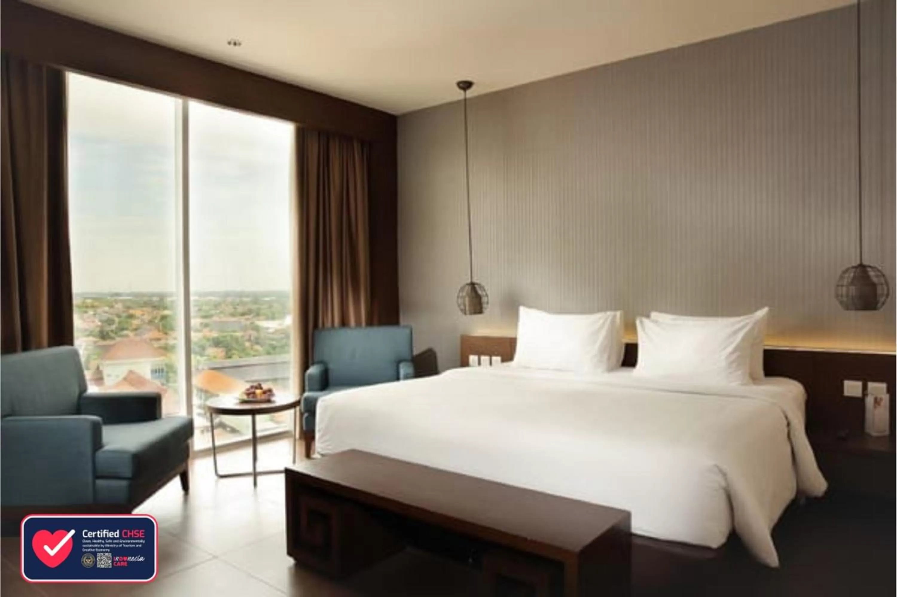 Bedroom, Bed in The Luxton Cirebon Hotel and Convention