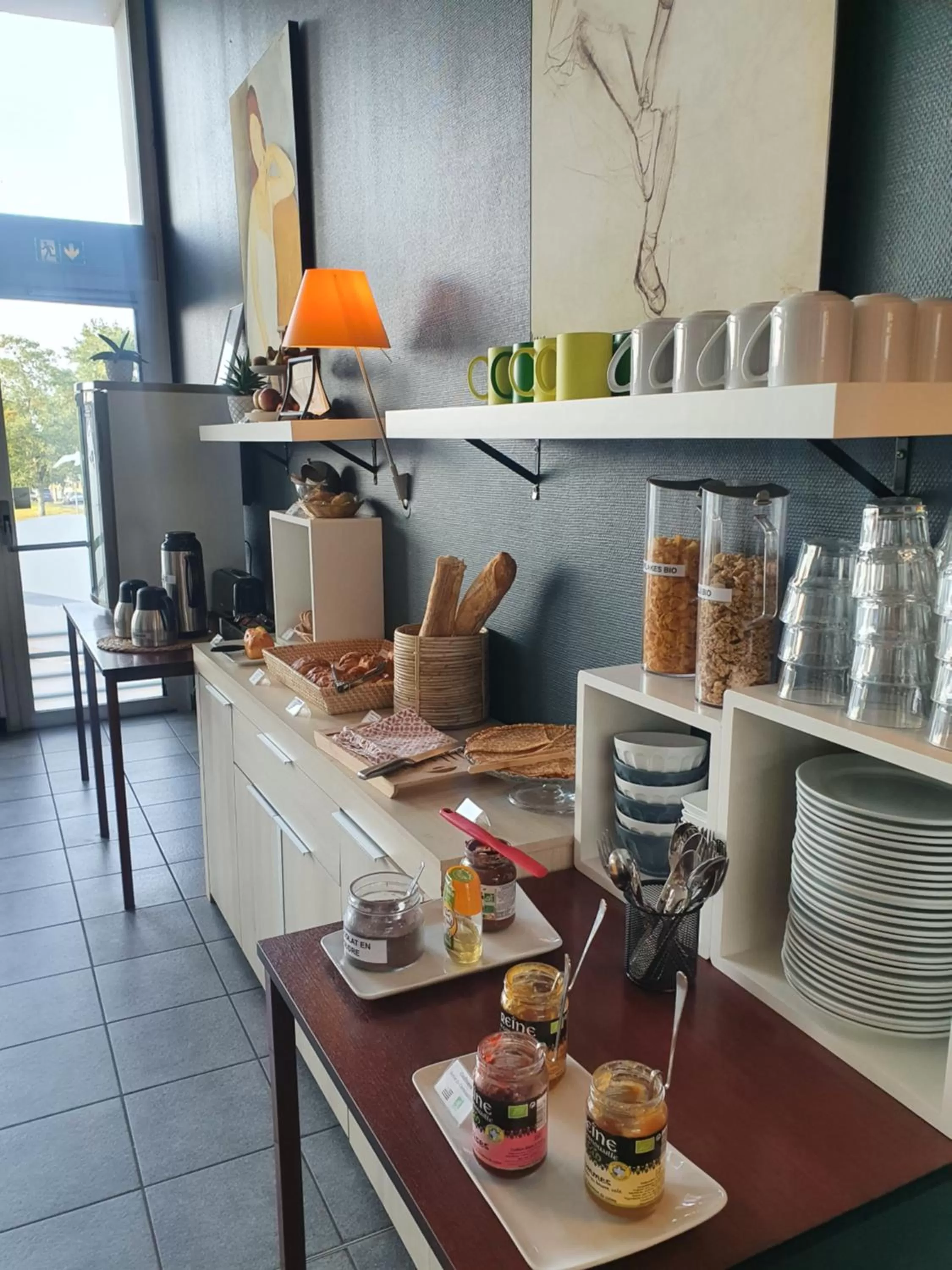 Breakfast in Hotel de la Gare Brest