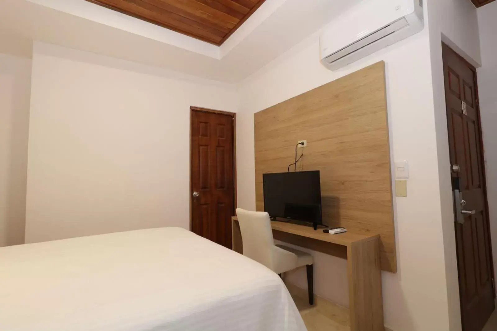 Junior Suite with Garden View in Hotel Faranda Guayacanes, a member of Radisson Individuals Junior Suite with Garden View in Hotel Faranda Guayacanes, a member of Radisson Individuals