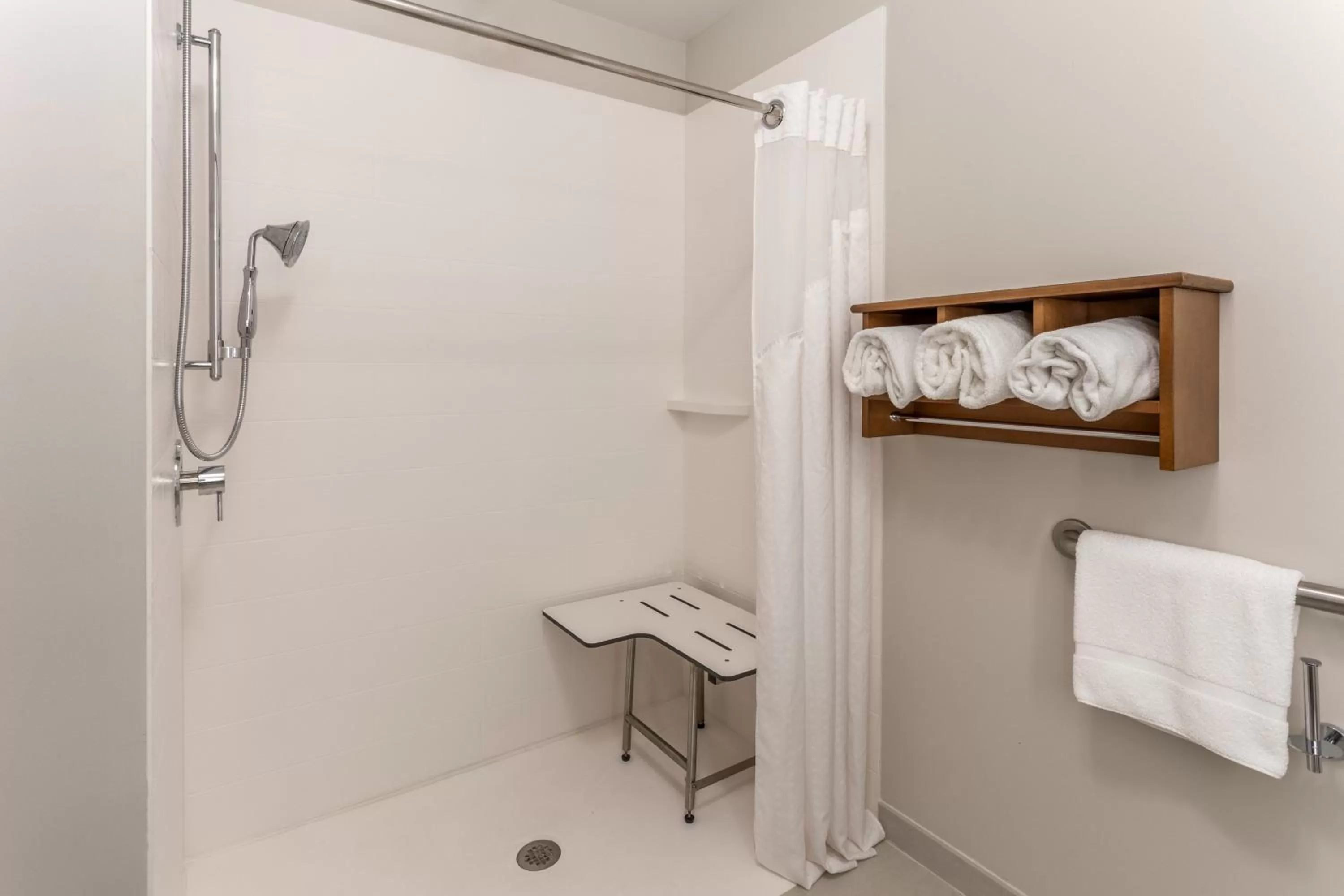 Photo of the whole room in Holiday Inn Express Hotel & Suites Burlington by IHG