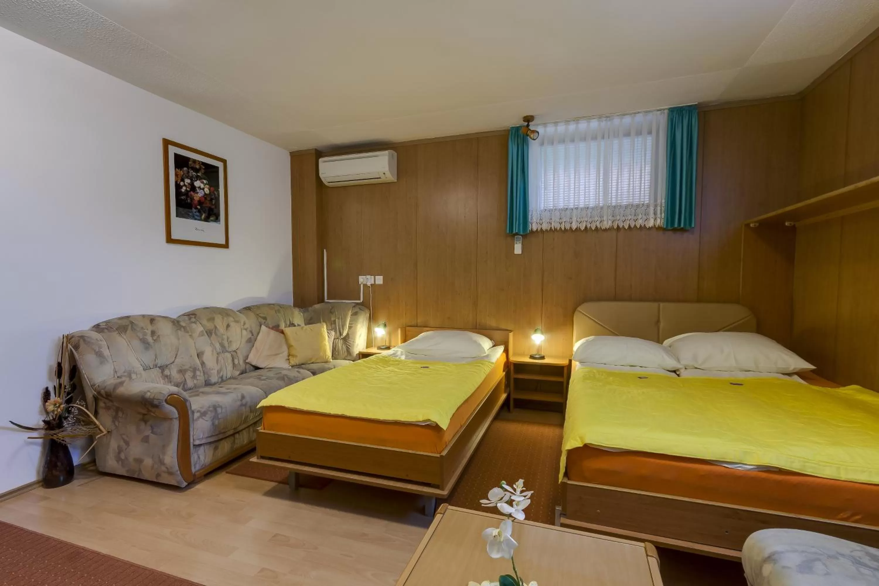 Photo of the whole room, Bed in Rooms & Apartments Jana