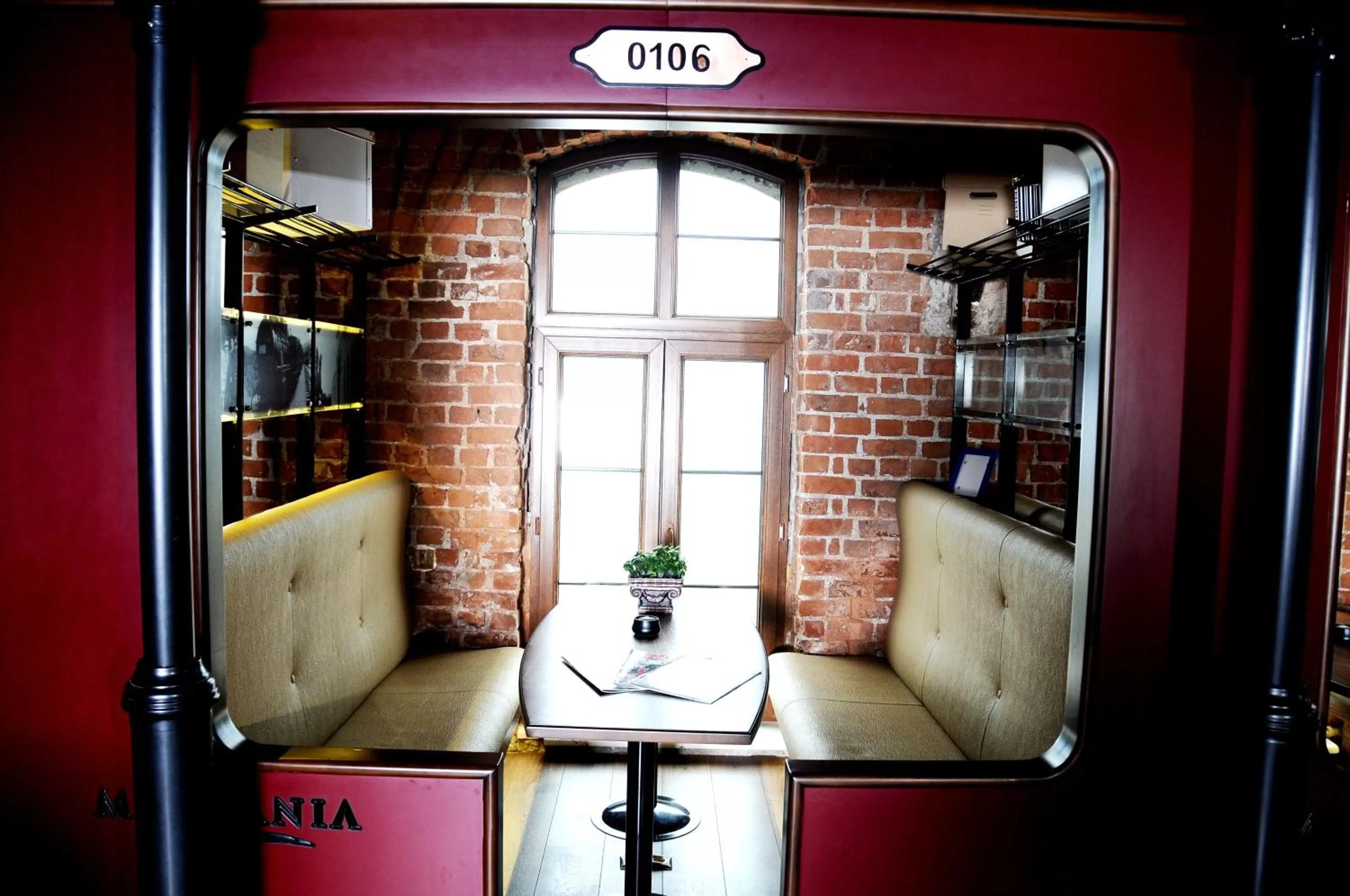 Restaurant/places to eat in Montania Special Class Hotel