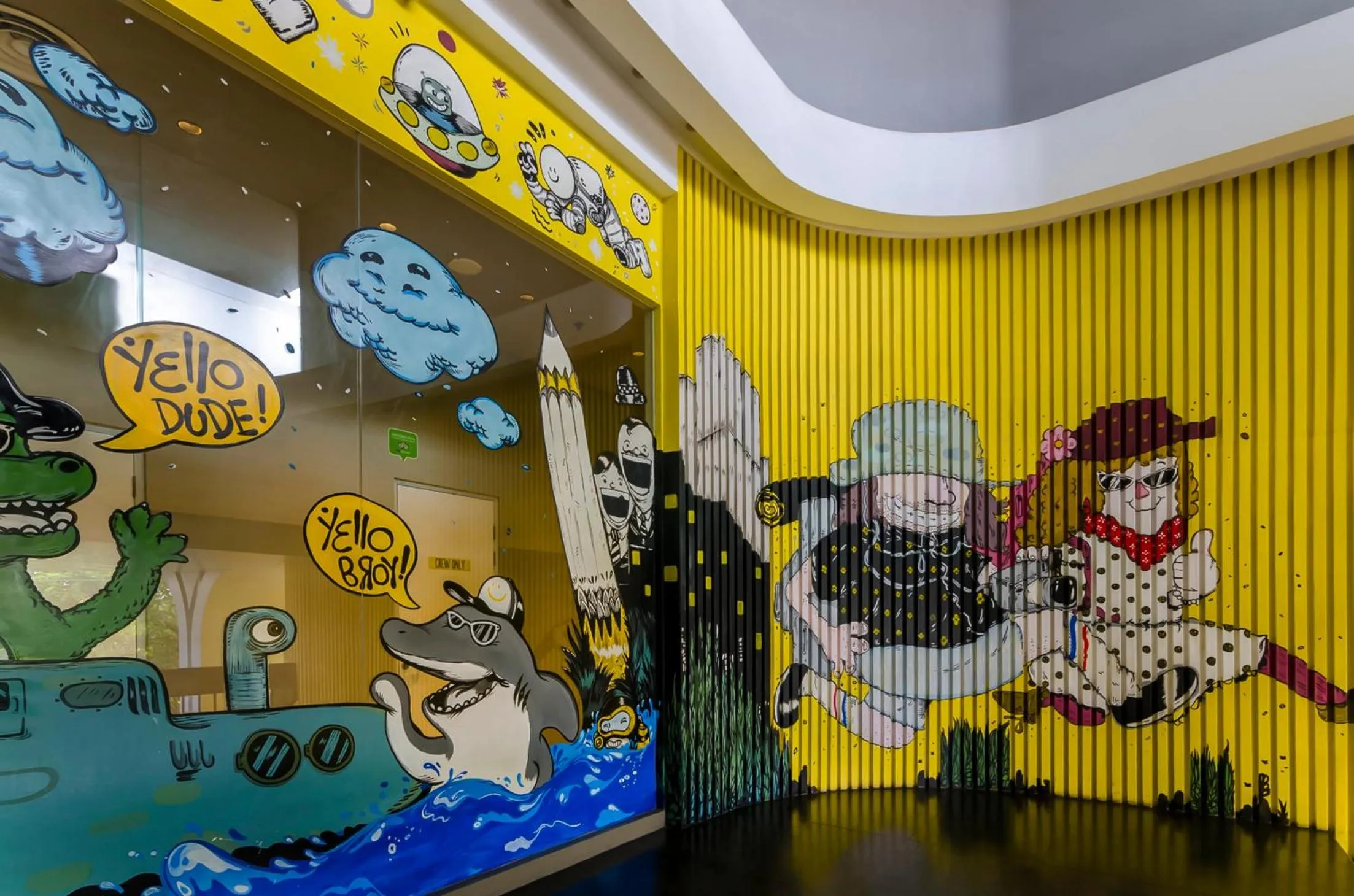 Decorative detail in Yello Hotel Jemursari