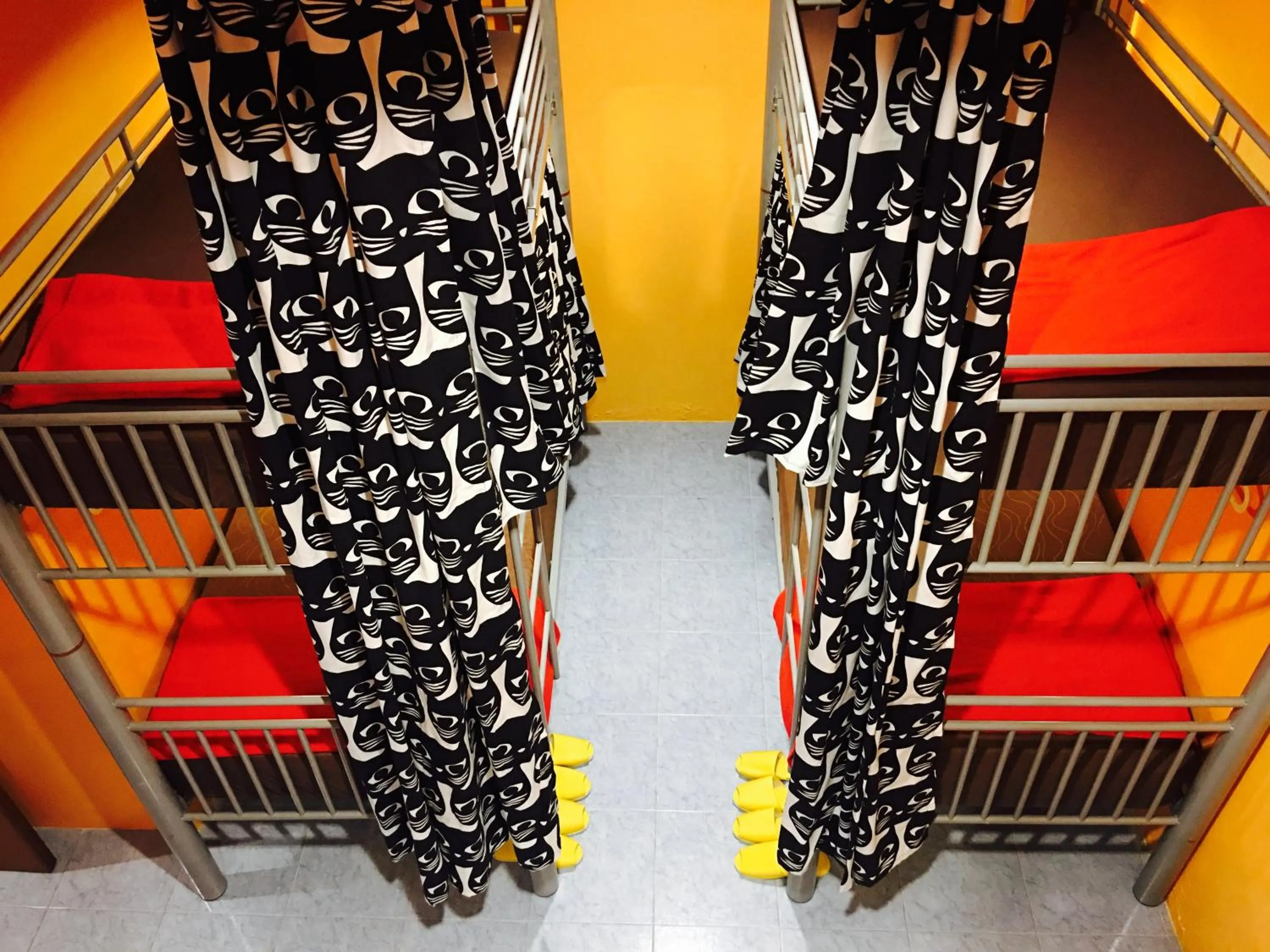 bunk bed in Century Service World