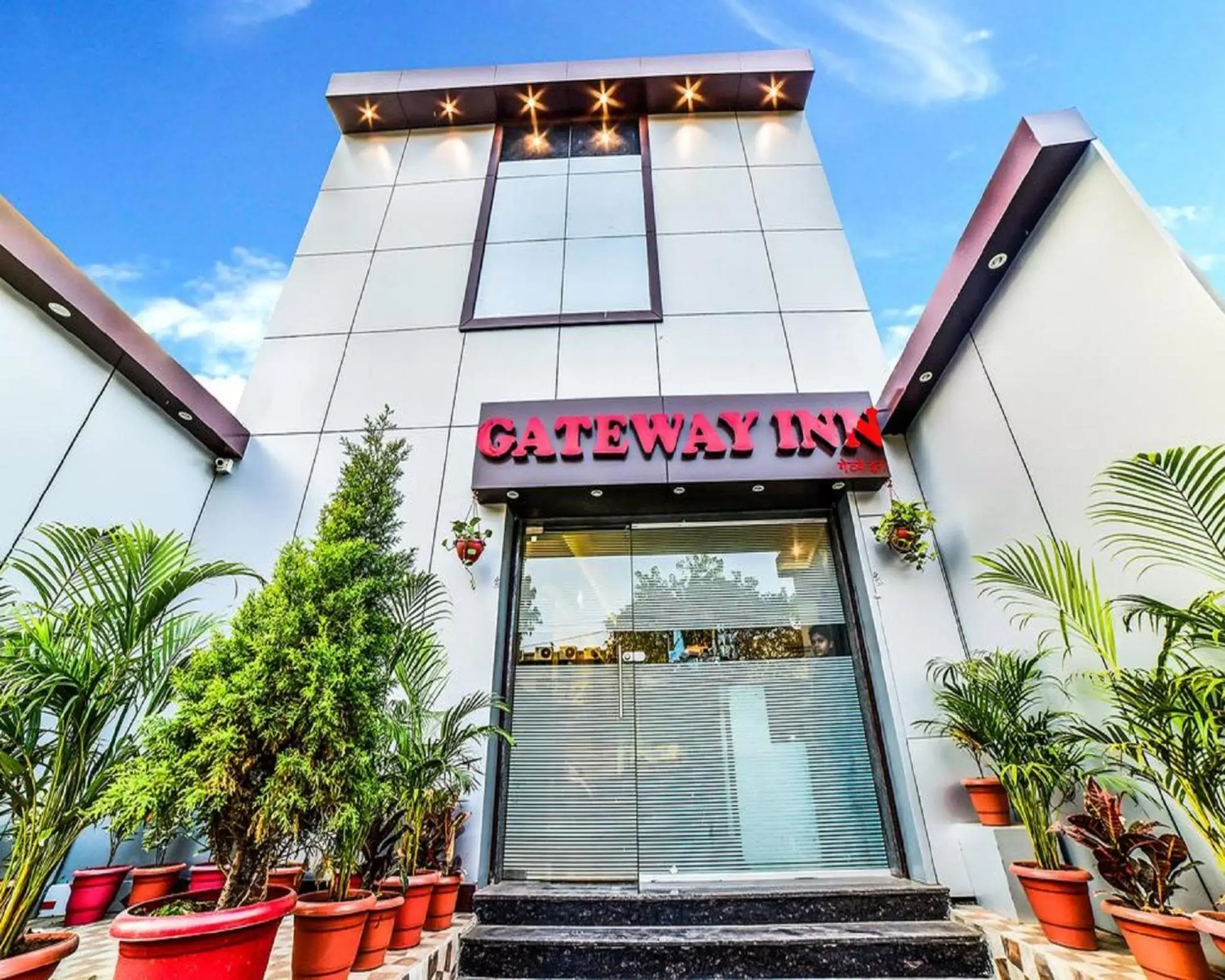 GATEWAY INN GATEWAY INN