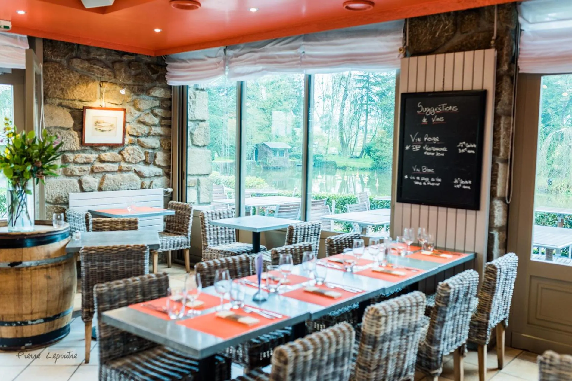 Restaurant/places to eat in Hôtel Restaurant Ar Milin-Logis hôtels