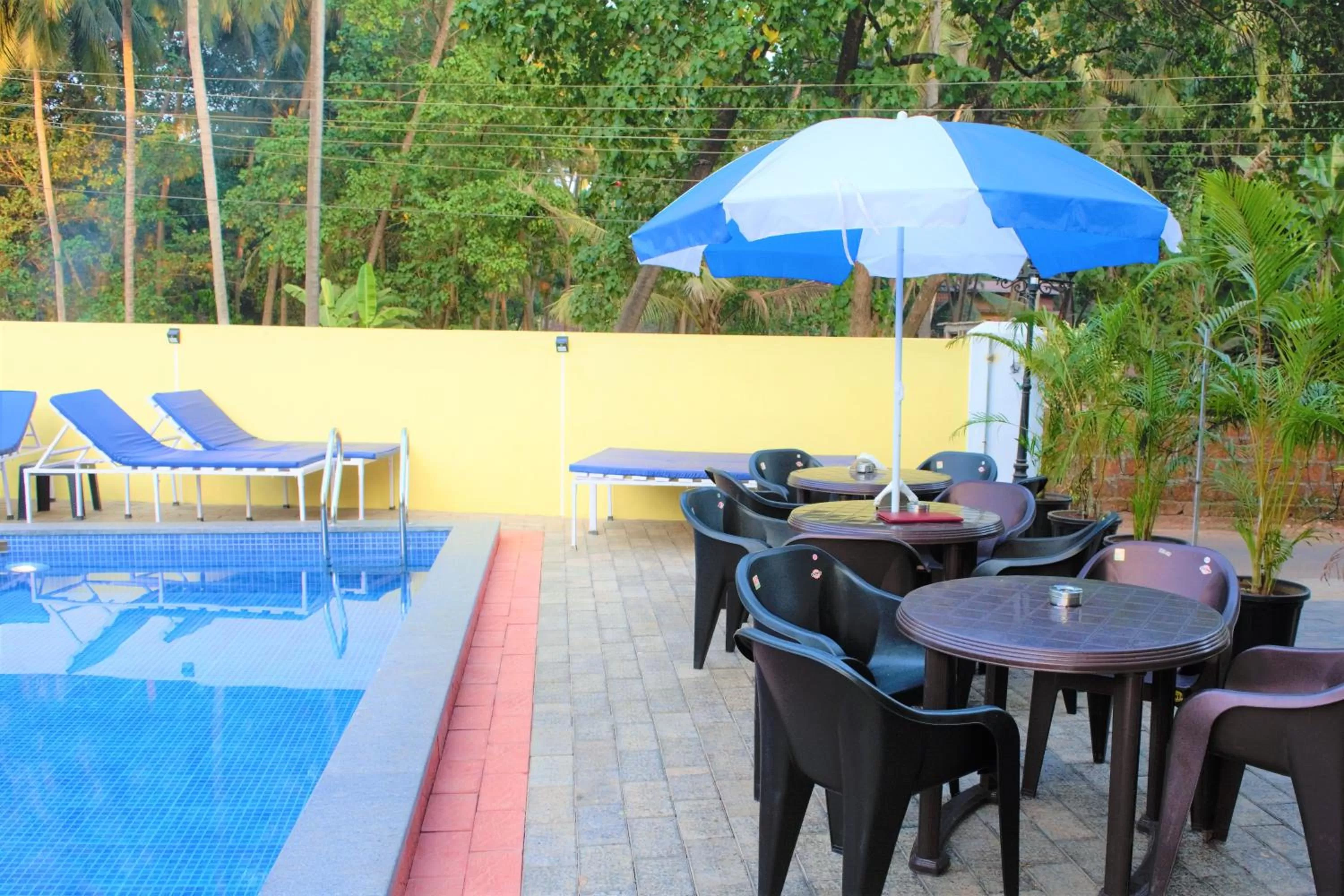 Pool view, Swimming Pool in Sonikas Leisure